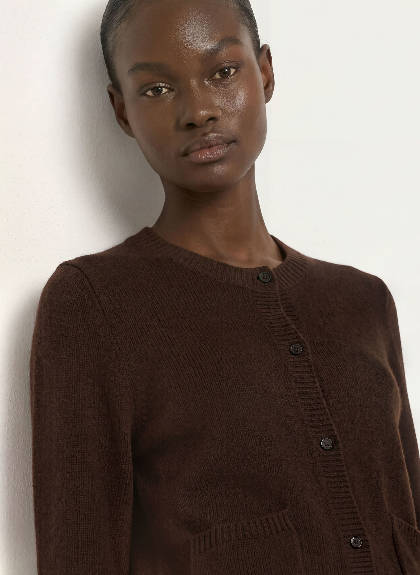 ALLUDE Cashmere Cardigan: DARK BROWN