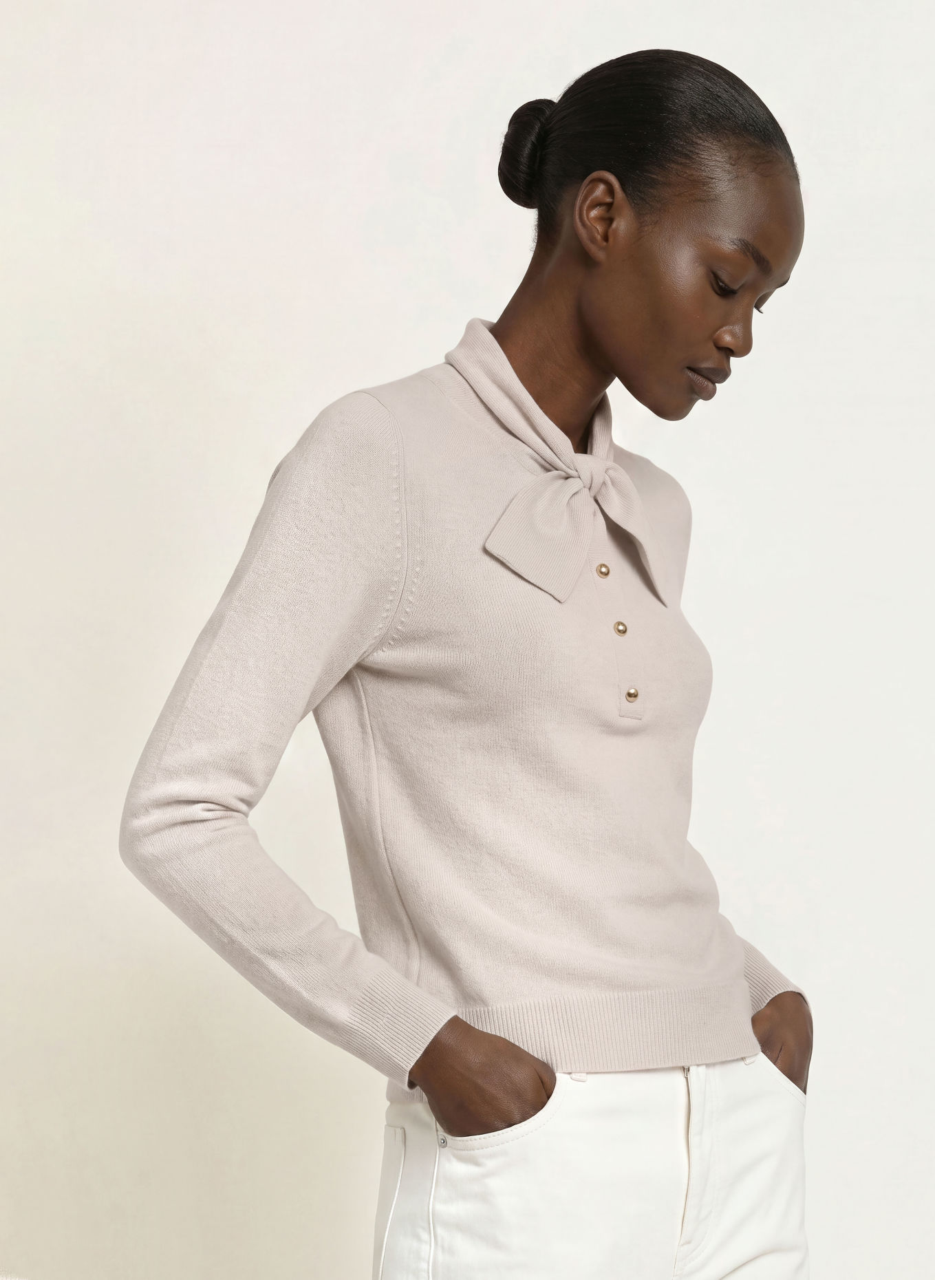 ALLUDE Pullover: BEIGE