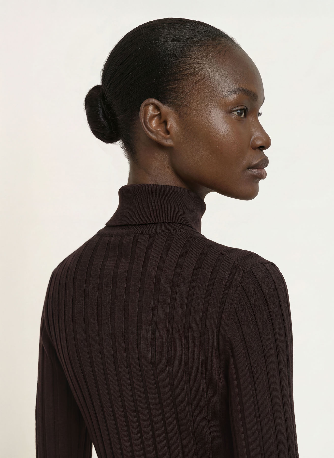 ALLUDE Rollkragenpullover: DUNKELBRAUN