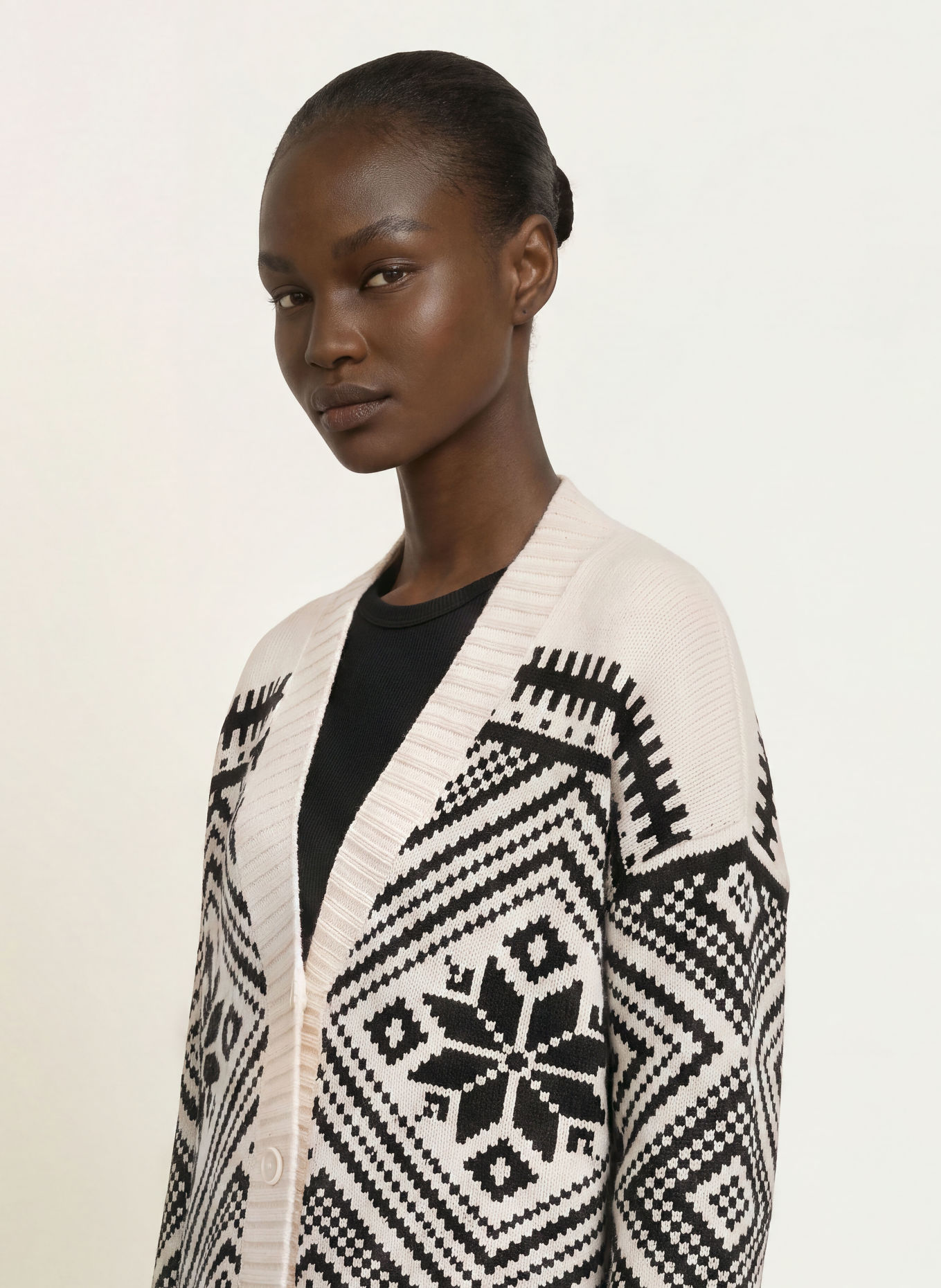 WEEKEND Max Mara Strickjacke BELGIO: SCHWARZ / ECRU