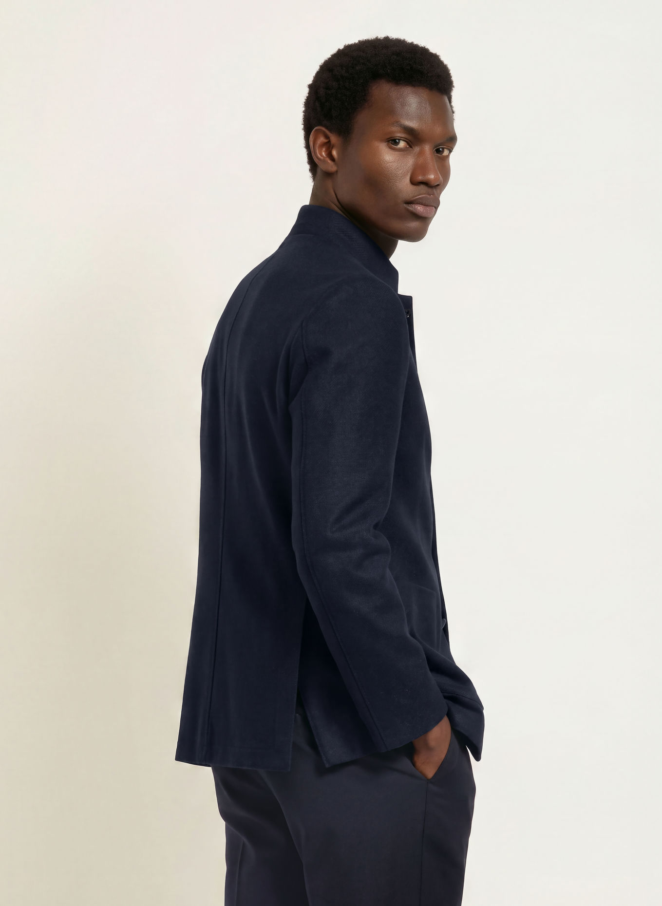 windsor. Jacka TESSO Shaped Fit: MÖRKBLÅ