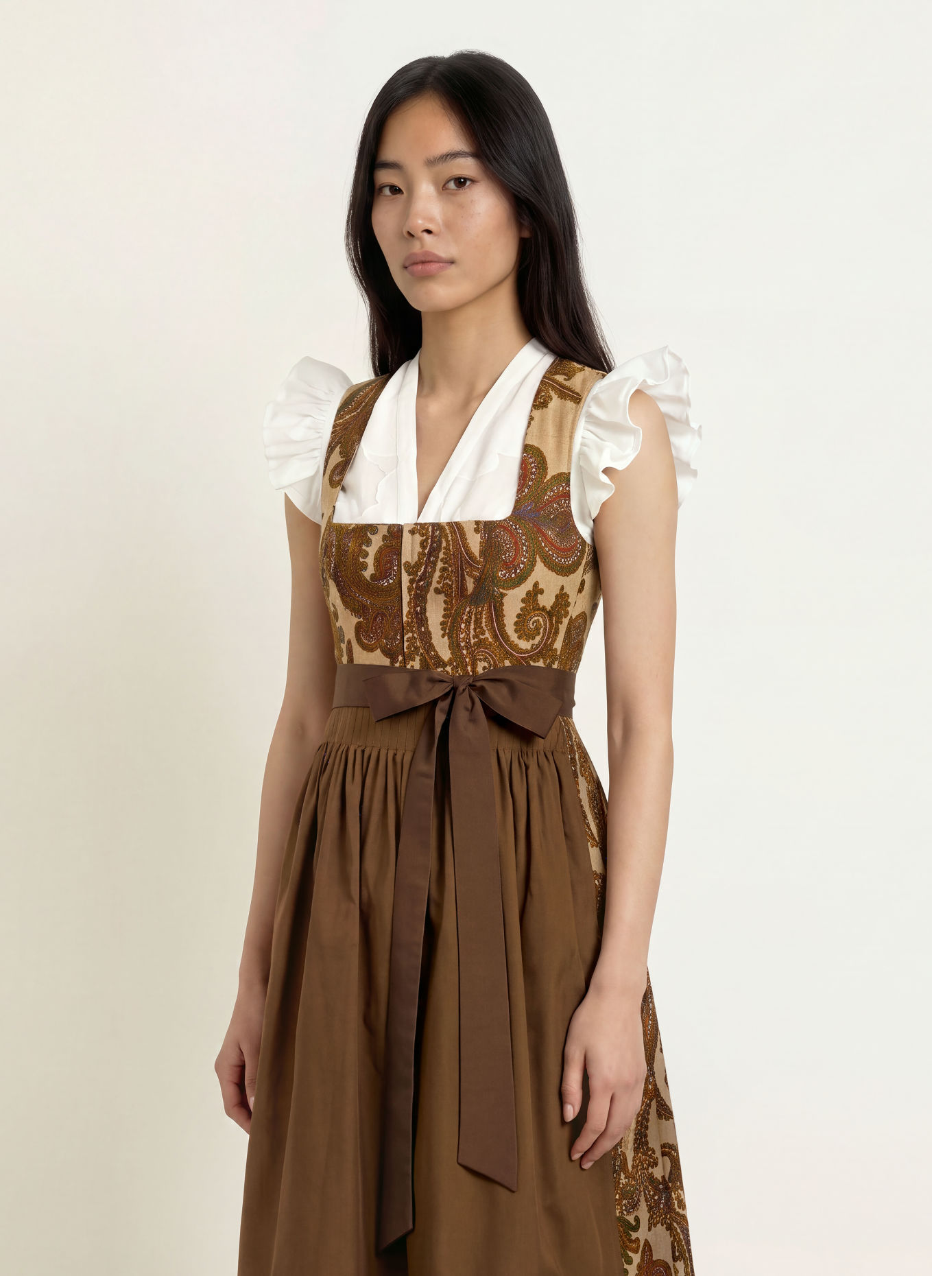 SPORTALM Dirndl: HELLBRAUN / DUNKELBRAUN / ROT