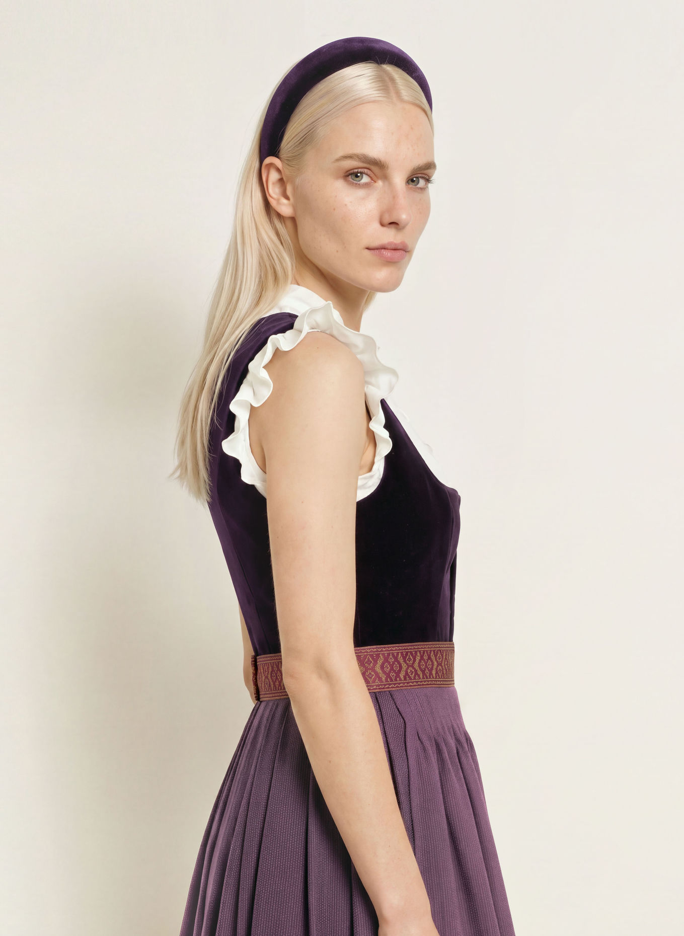 SPORTALM Dirndl: DARK PURPLE / CAMEL / PURPLE