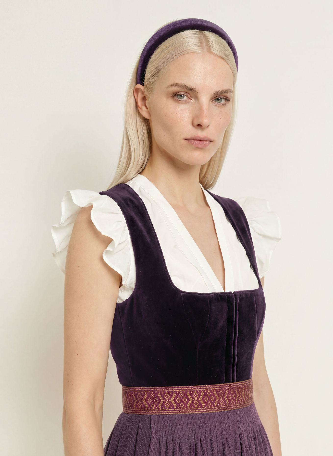 SPORTALM Dirndl: DARK PURPLE / CAMEL / PURPLE