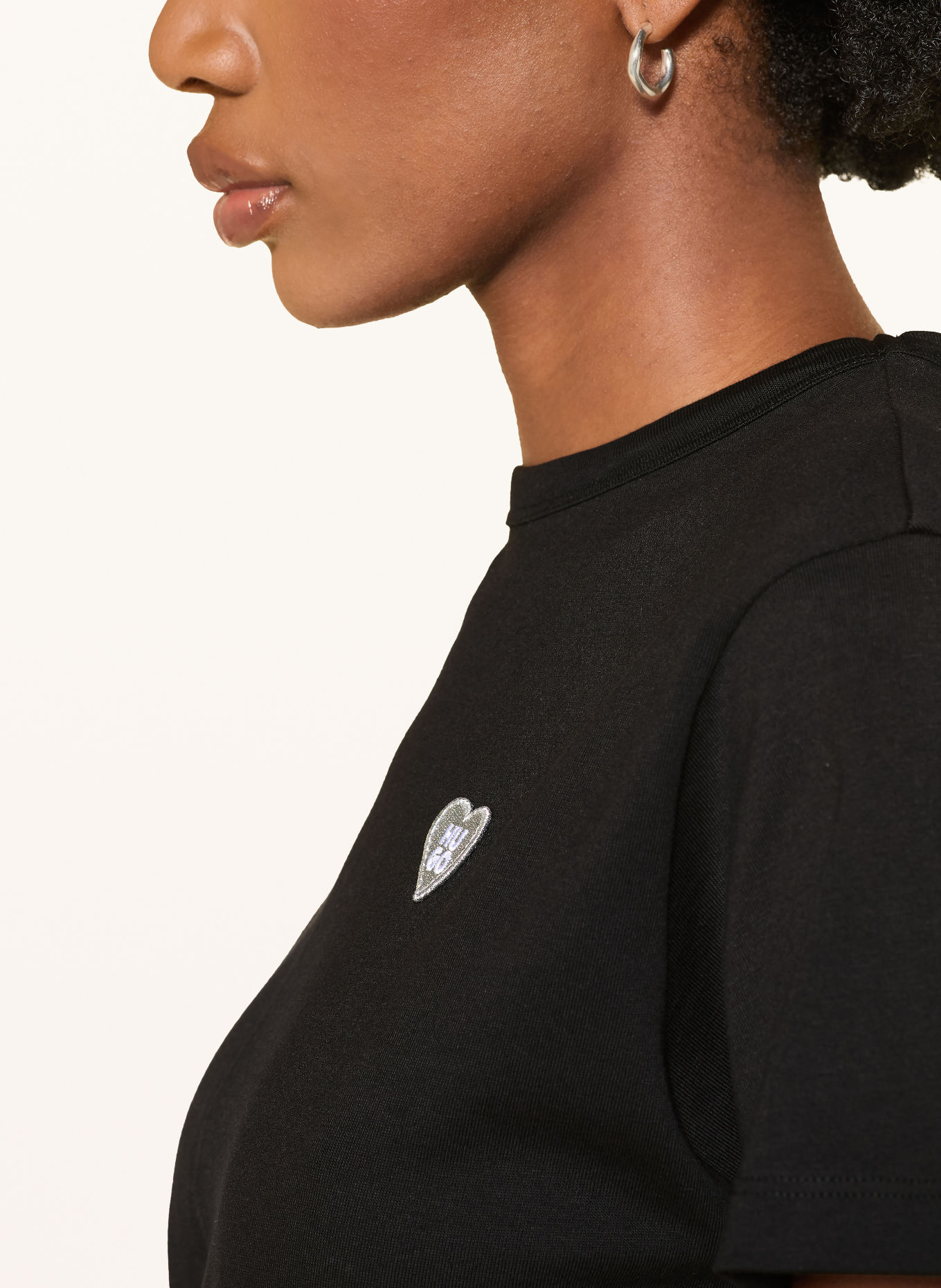 HUGO T-shirt DAMACIA: SVART