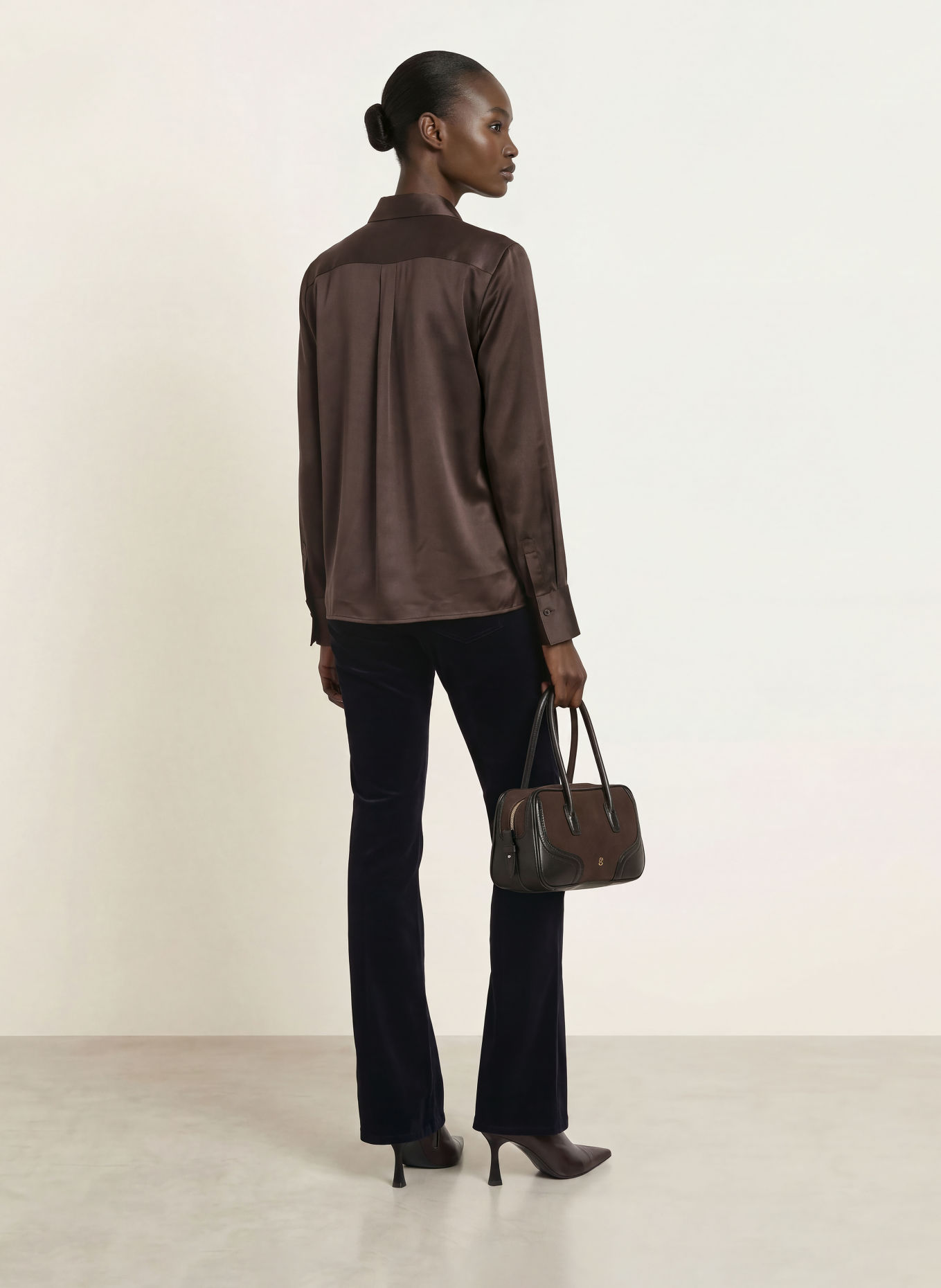 HERZENS Blusenshirt mit Seide: DUNKELBRAUN