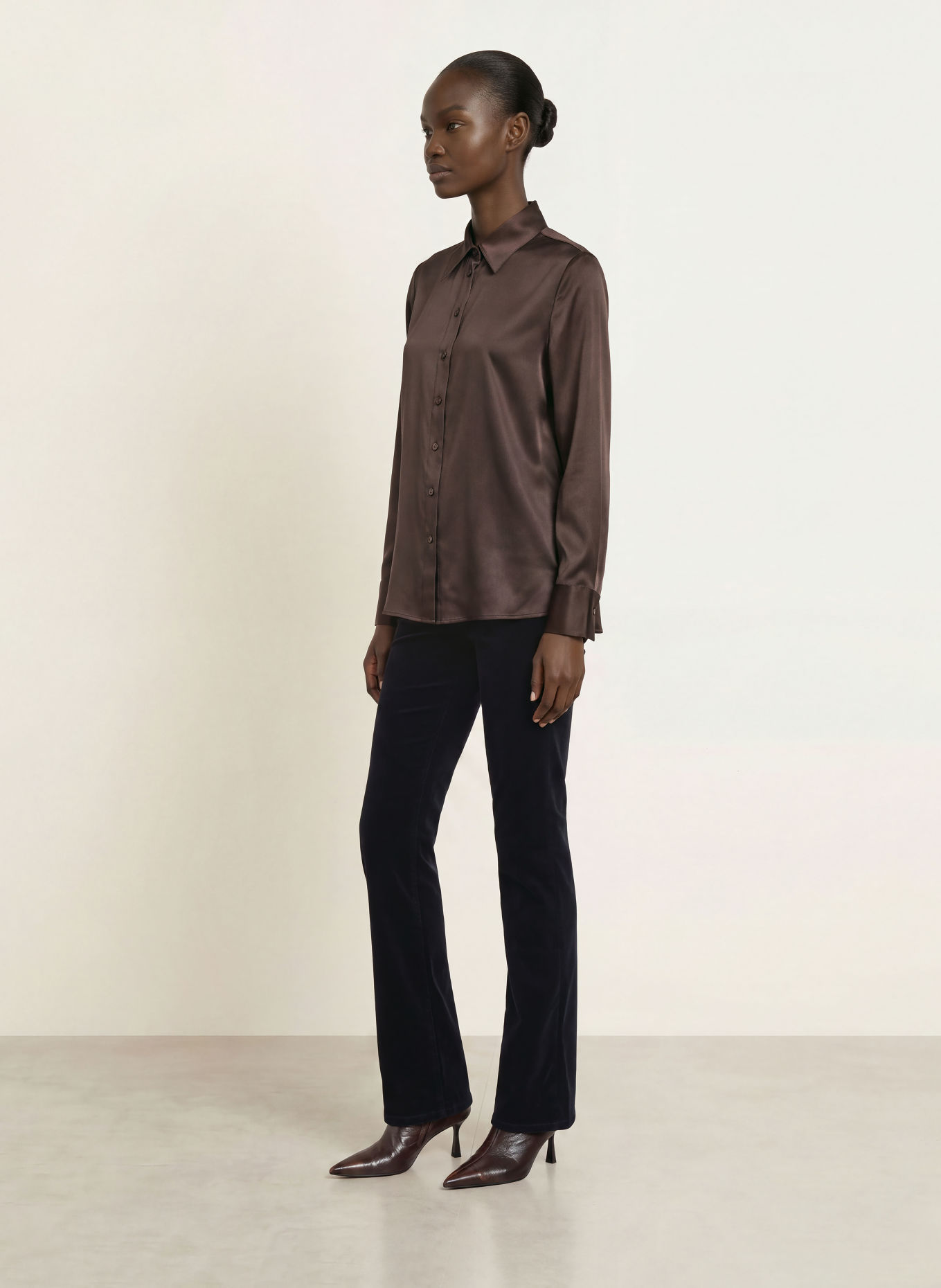 HERZENS Blusenshirt mit Seide: DUNKELBRAUN