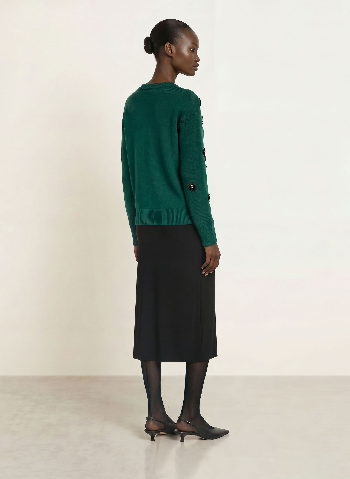 Max Mara STUDIO Pullover NIGELLA mit Pailletten und Schmucksteinen: DUNKELGRÜN / SCHWARZ