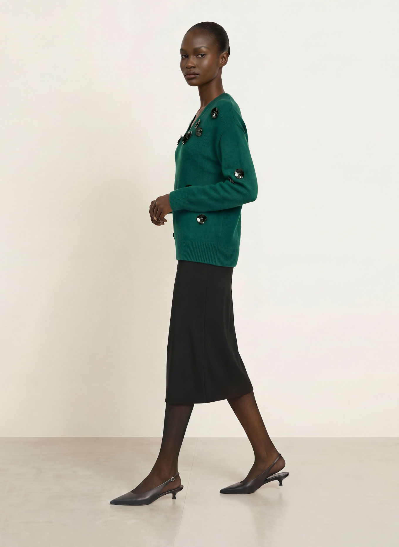 Max Mara STUDIO Pullover NIGELLA mit Pailletten und Schmucksteinen: DUNKELGRÜN / SCHWARZ