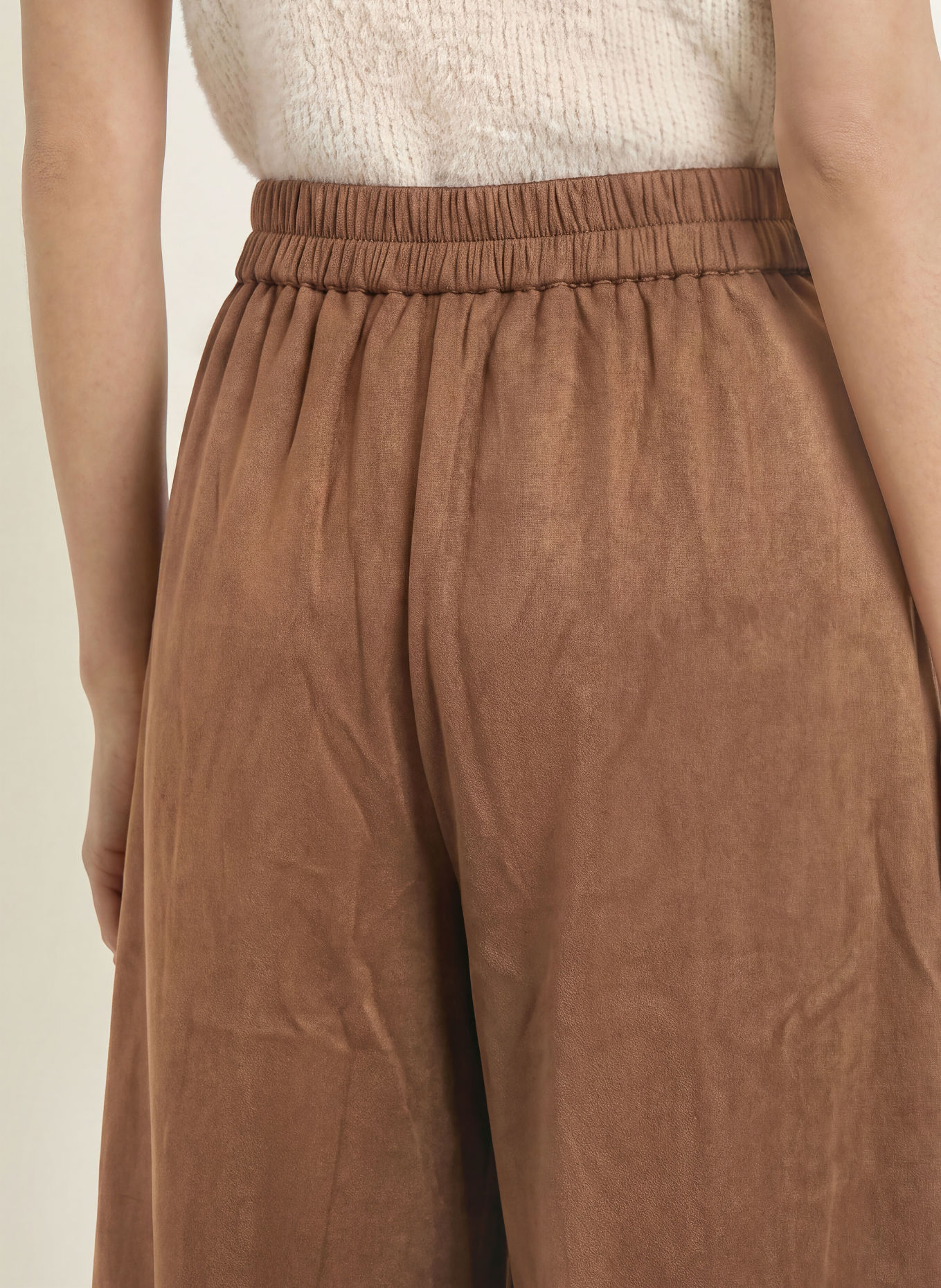 Betty Barclay Leather-look culottes: BROWN