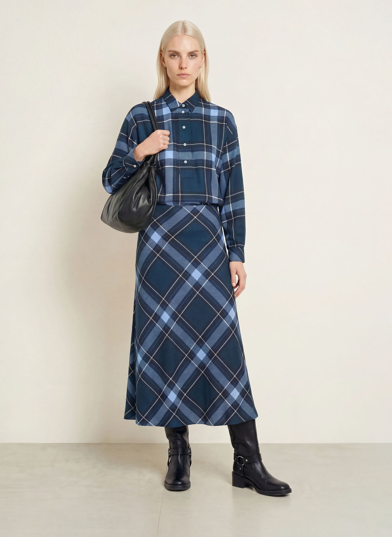 Emily VAN DEN BERGH Blusenshirt: DUNKELBLAU / HELLBLAU / WEISS