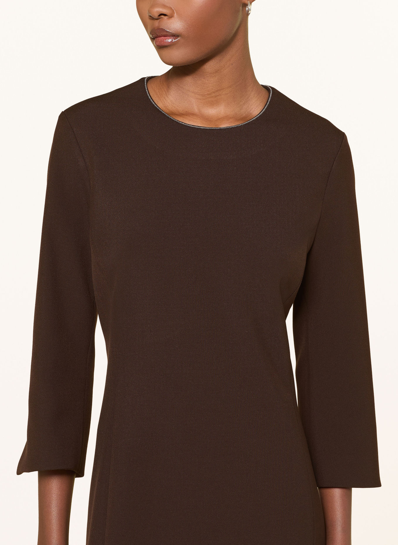 PESERICO Kleid mit 3/4-Arm und Schmucksteinen: DUNKELBRAUN