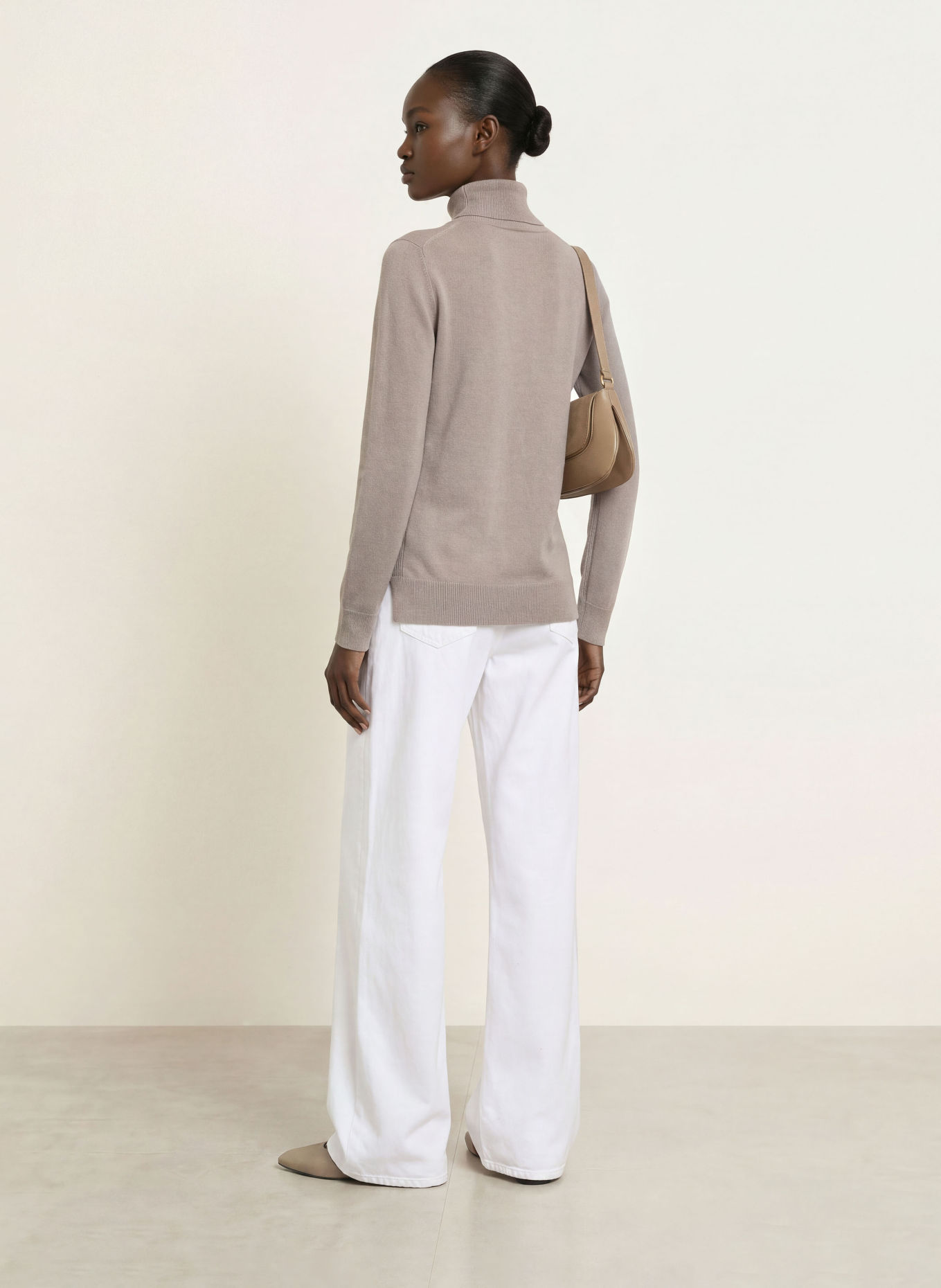 (THE MERCER) N.Y. Rollkragenpullover aus Cashmere: TAUPE