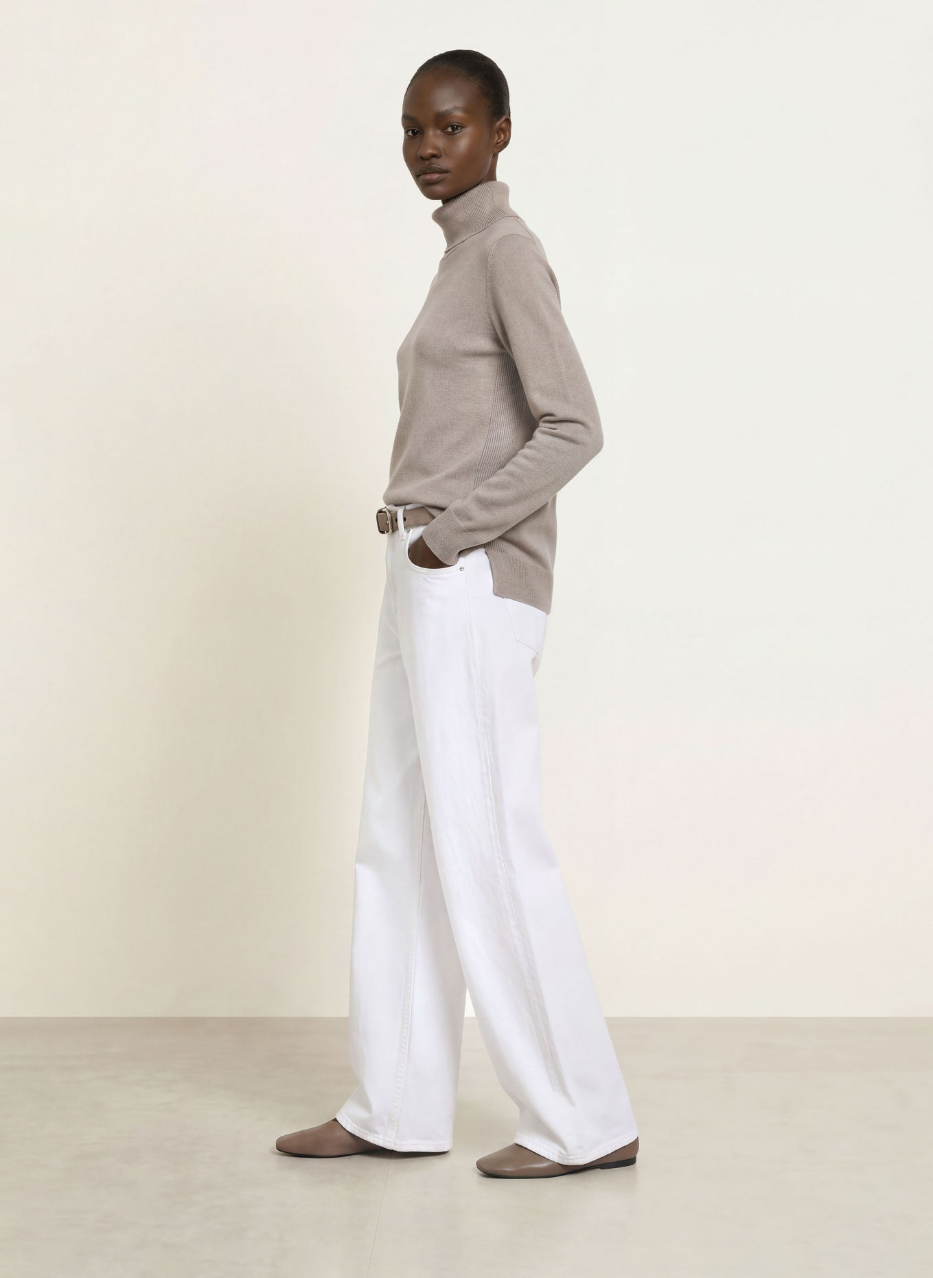 (THE MERCER) N.Y. Rollkragenpullover aus Cashmere: TAUPE
