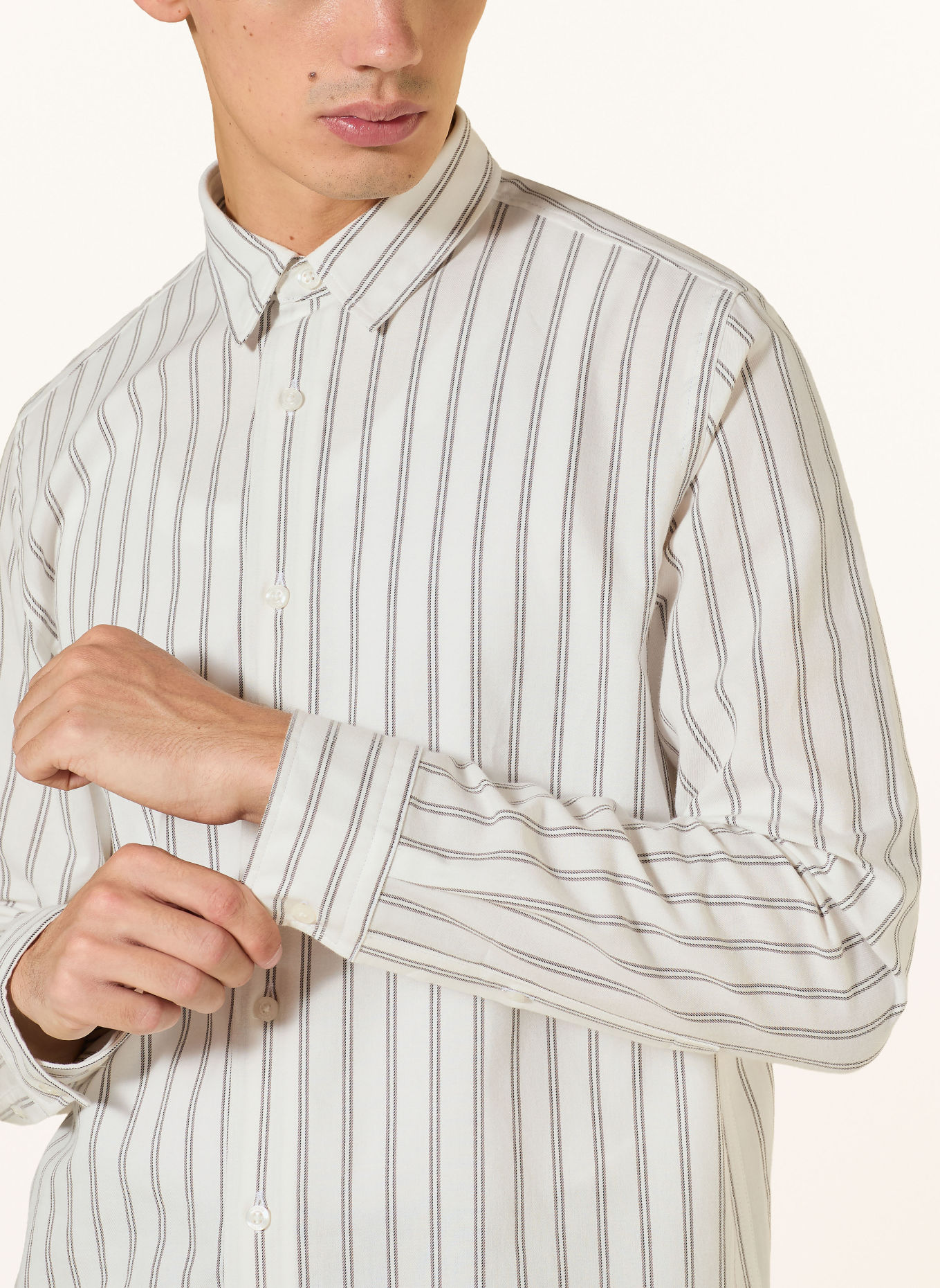 HUGO Chemise en flanelle EMERO coupe droite: BLANC / GRIS / NOIR