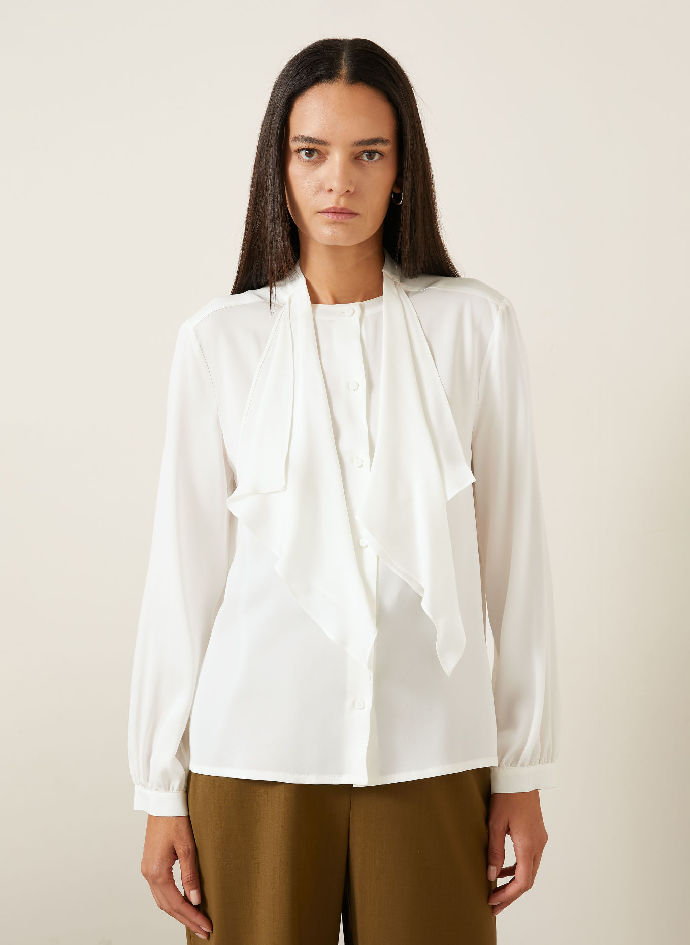 Max Mara LECCIO-strikblouse met strik, van zijde: WIT