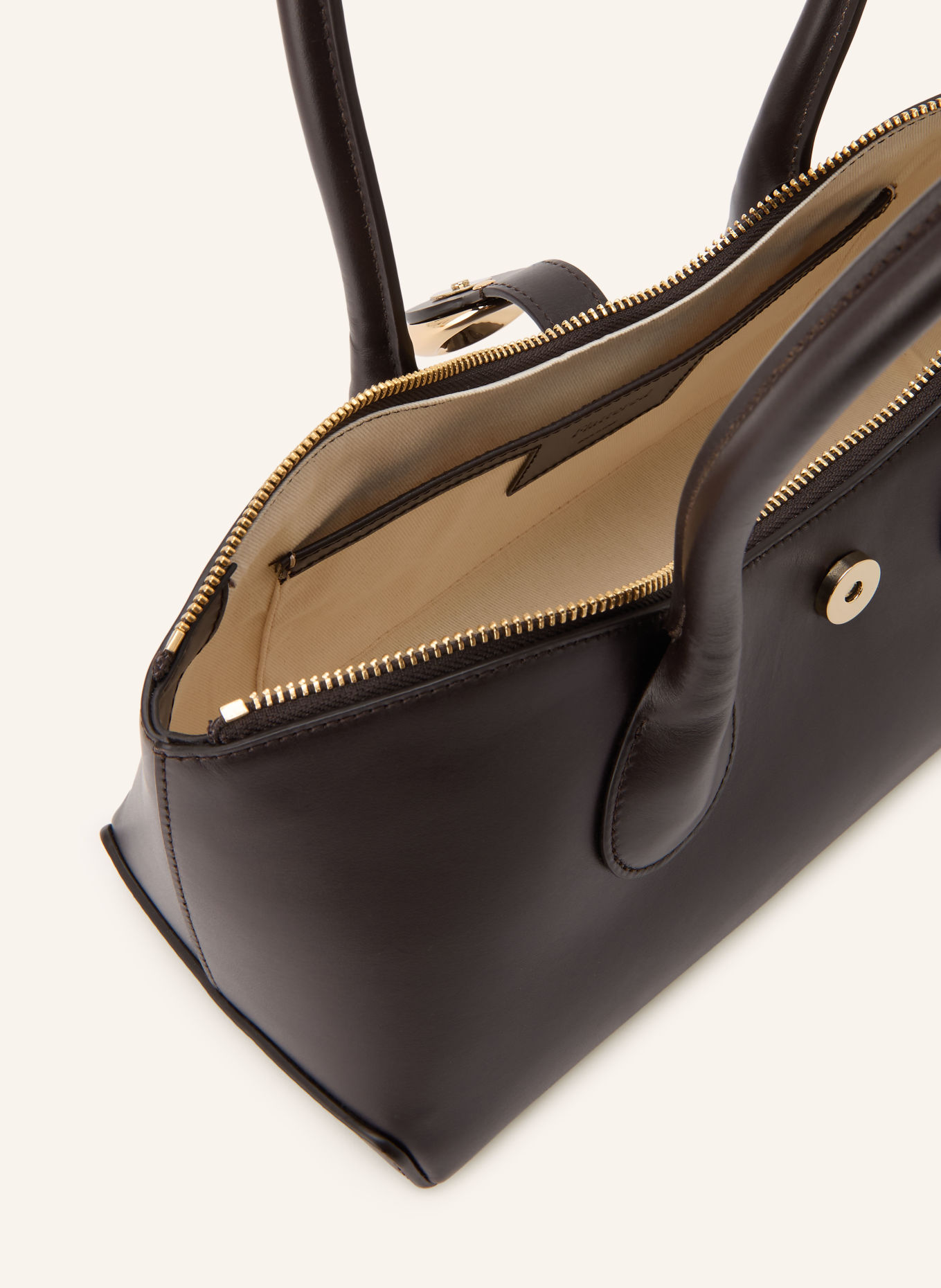Flattered GAIA Shoulder Bag: DARK BROWN