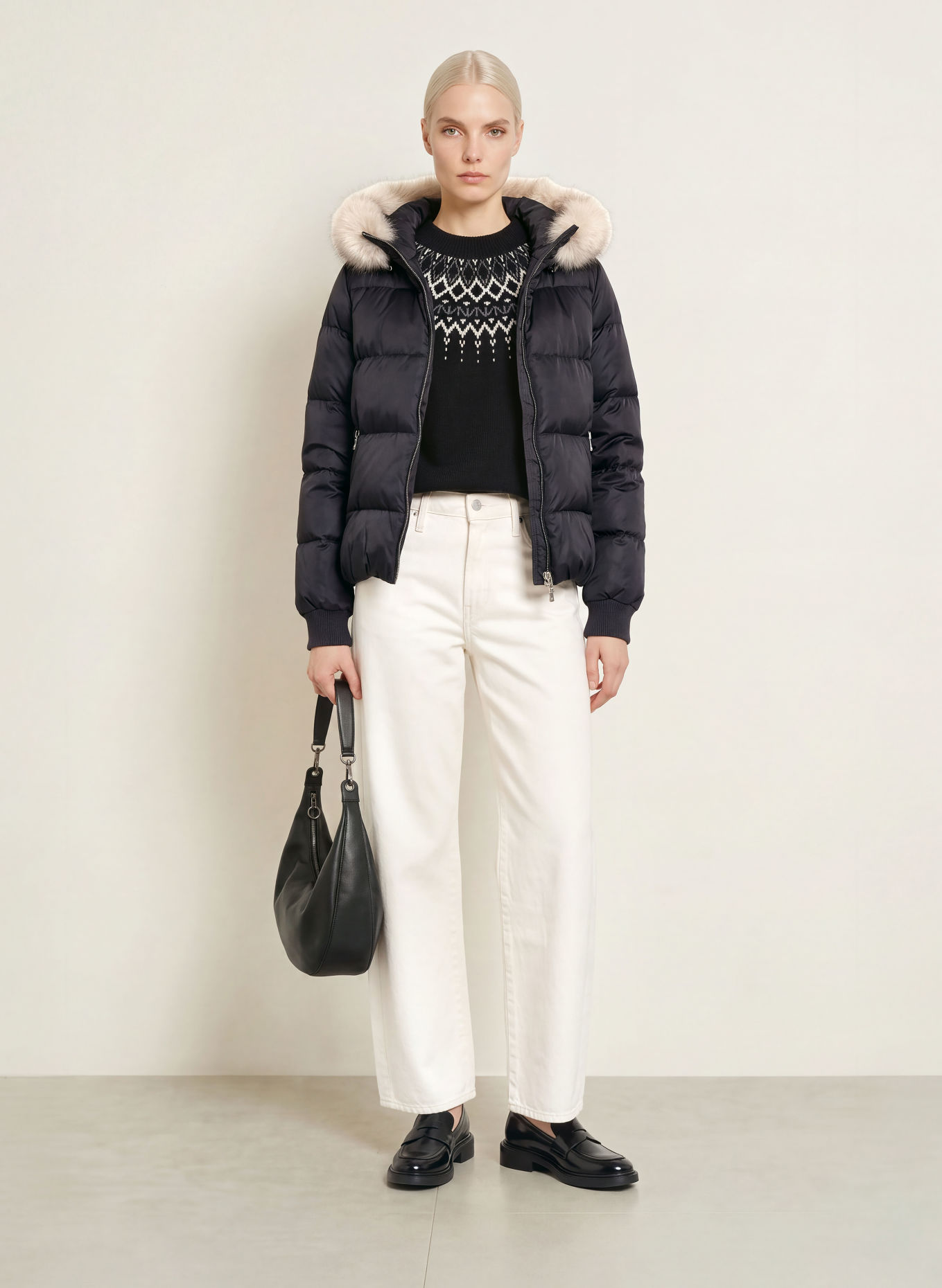 No.1 Como Quilted jacket with faux fur: BLACK