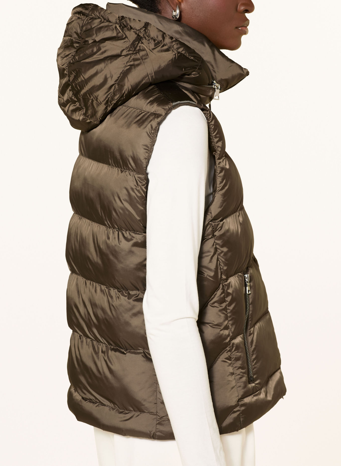 No.1 Como AREZO Quilted vest: KHAKI
