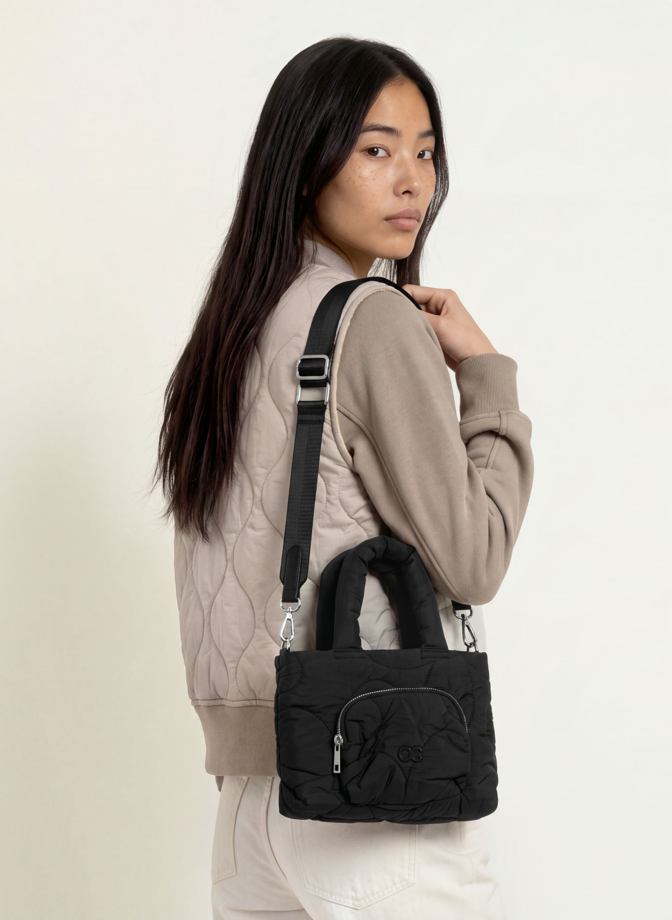 No.1 Como MIAMI Handbag: BLACK / SILVER