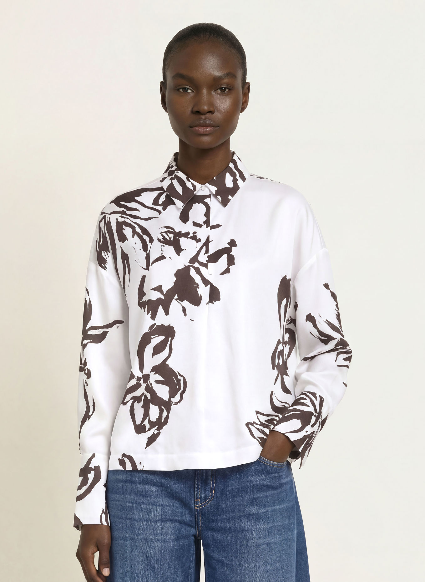 HERZENS Blusenshirt aus Seide: CREME / SCHWARZ