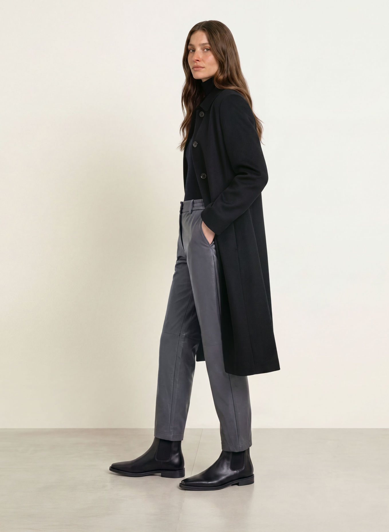 HERNO Leather-look trousers: GRAY
