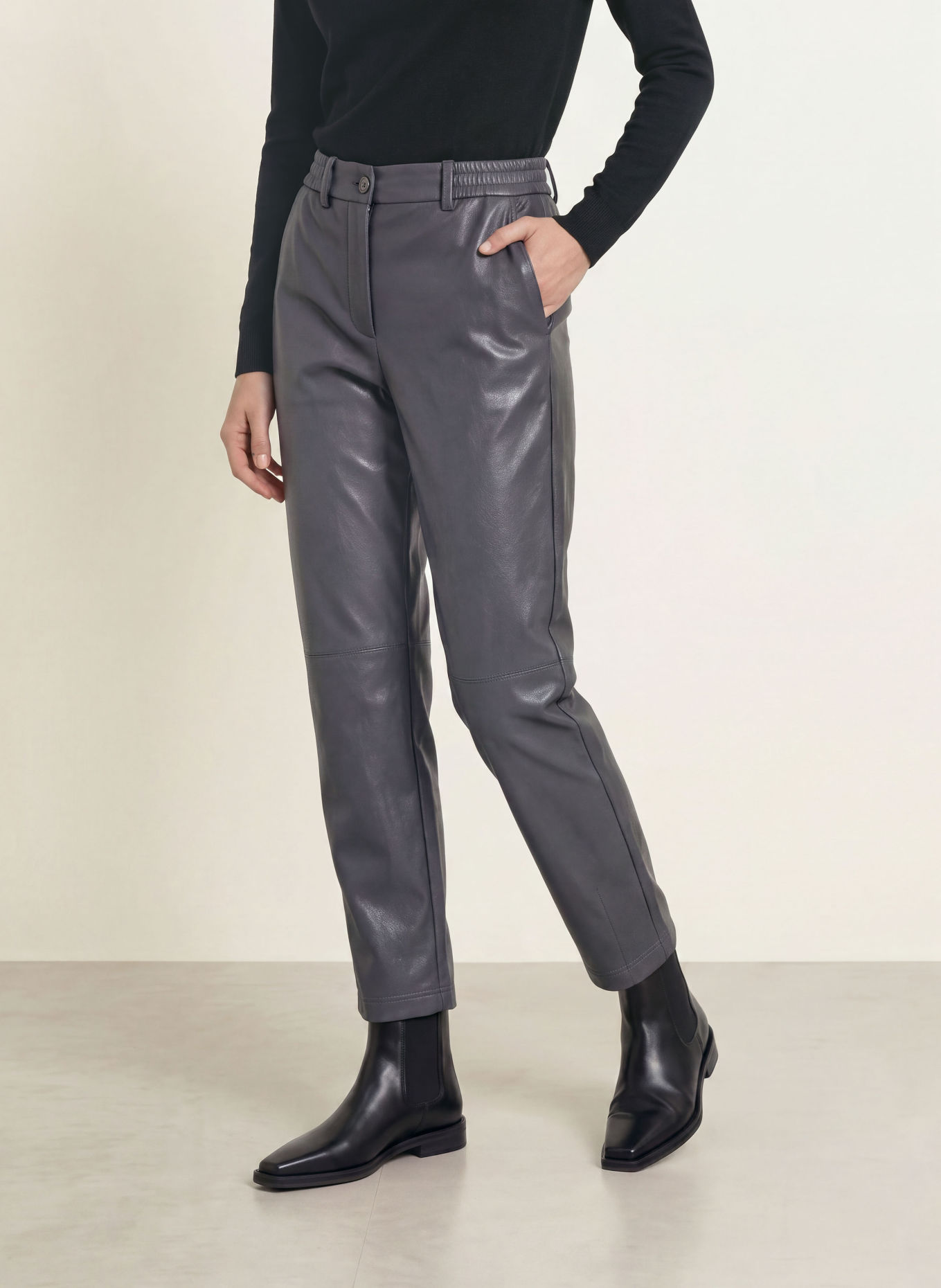 HERNO Leather-look trousers: GRAY