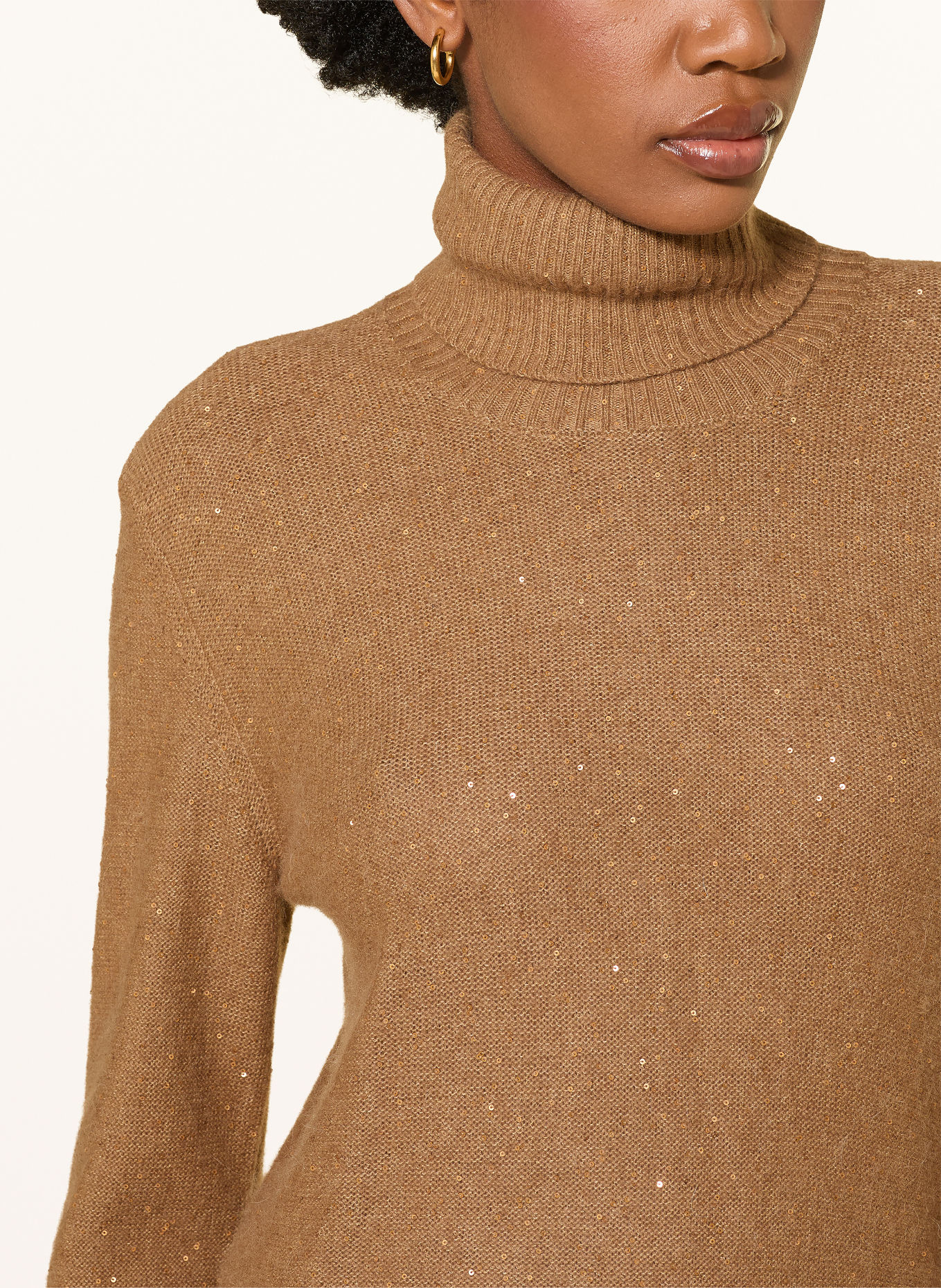 FABIANA FILIPPI Turtleneck sweater with sequins: COGNAC