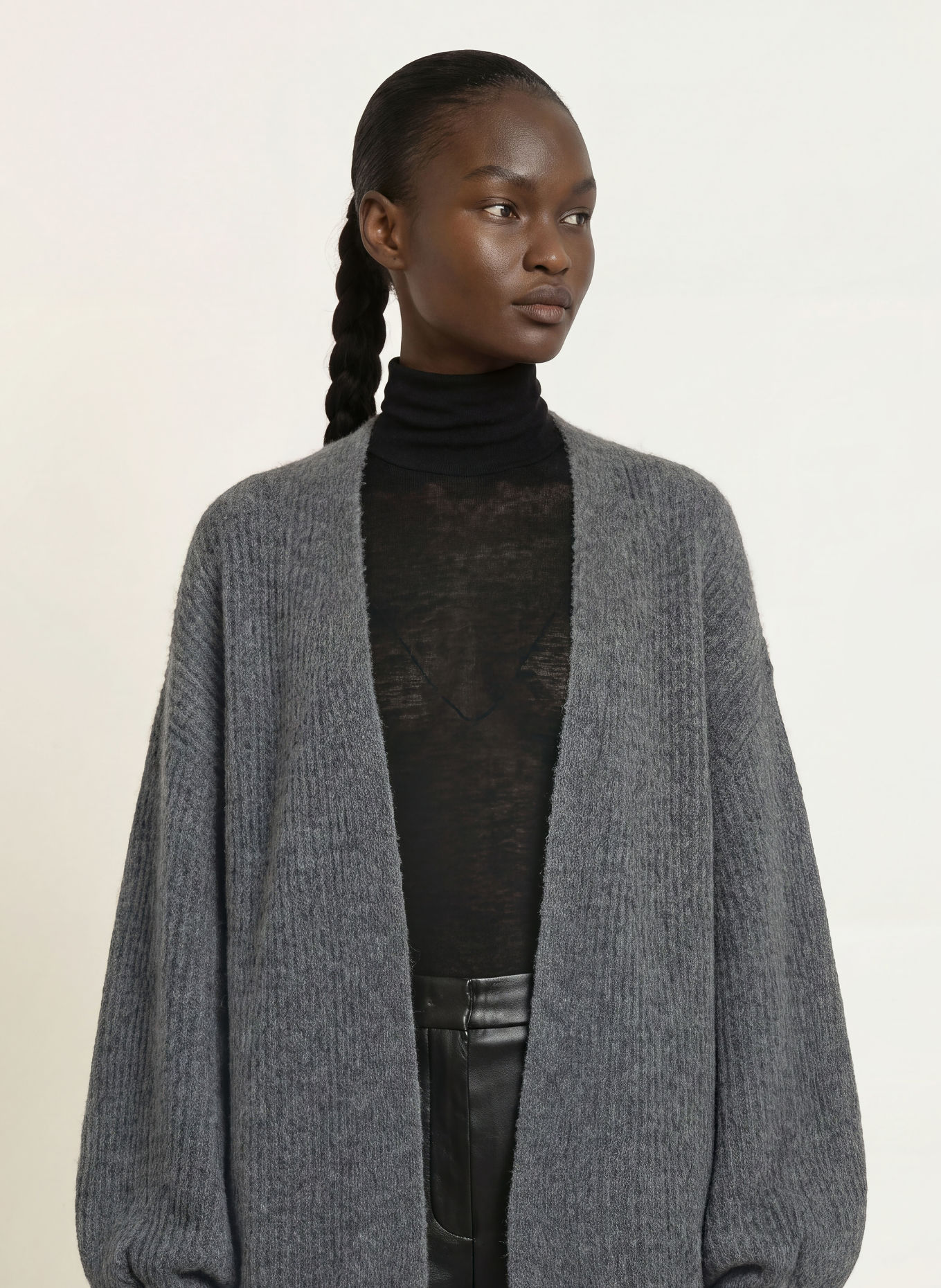 Alcidia da Veiga Knit wrap with cashmere: GRAY