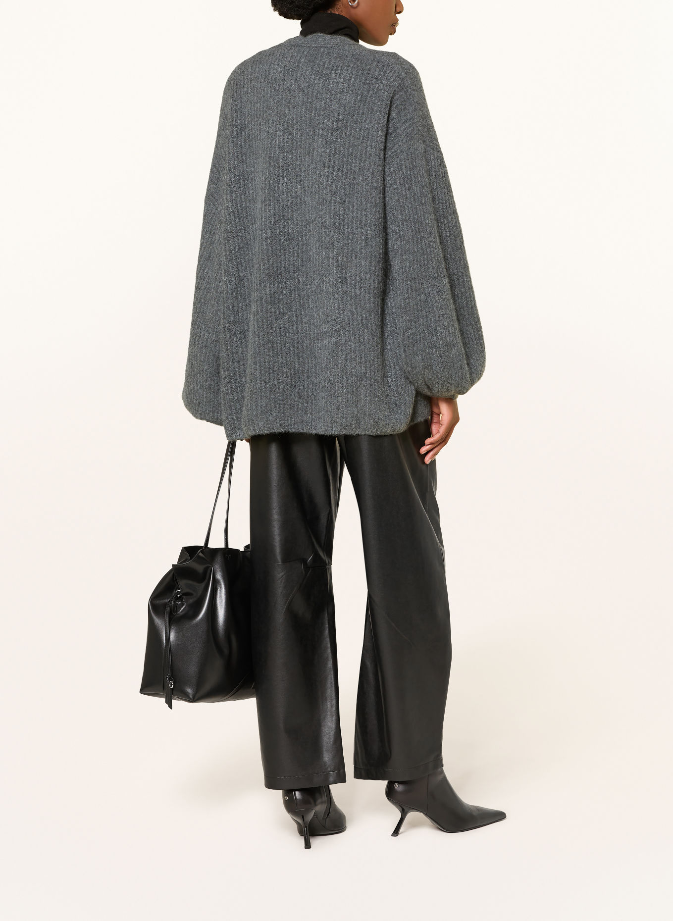 Alcidia da Veiga Knit wrap with cashmere: GRAY