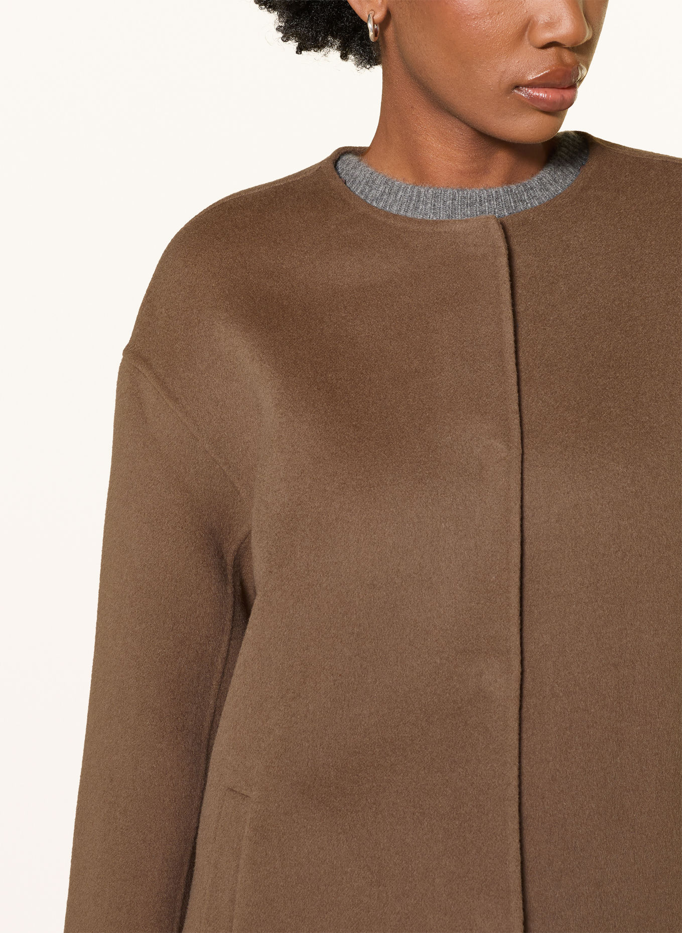 IQ STUDIO Jacke mit abnehmbarem Schal: TAUPE