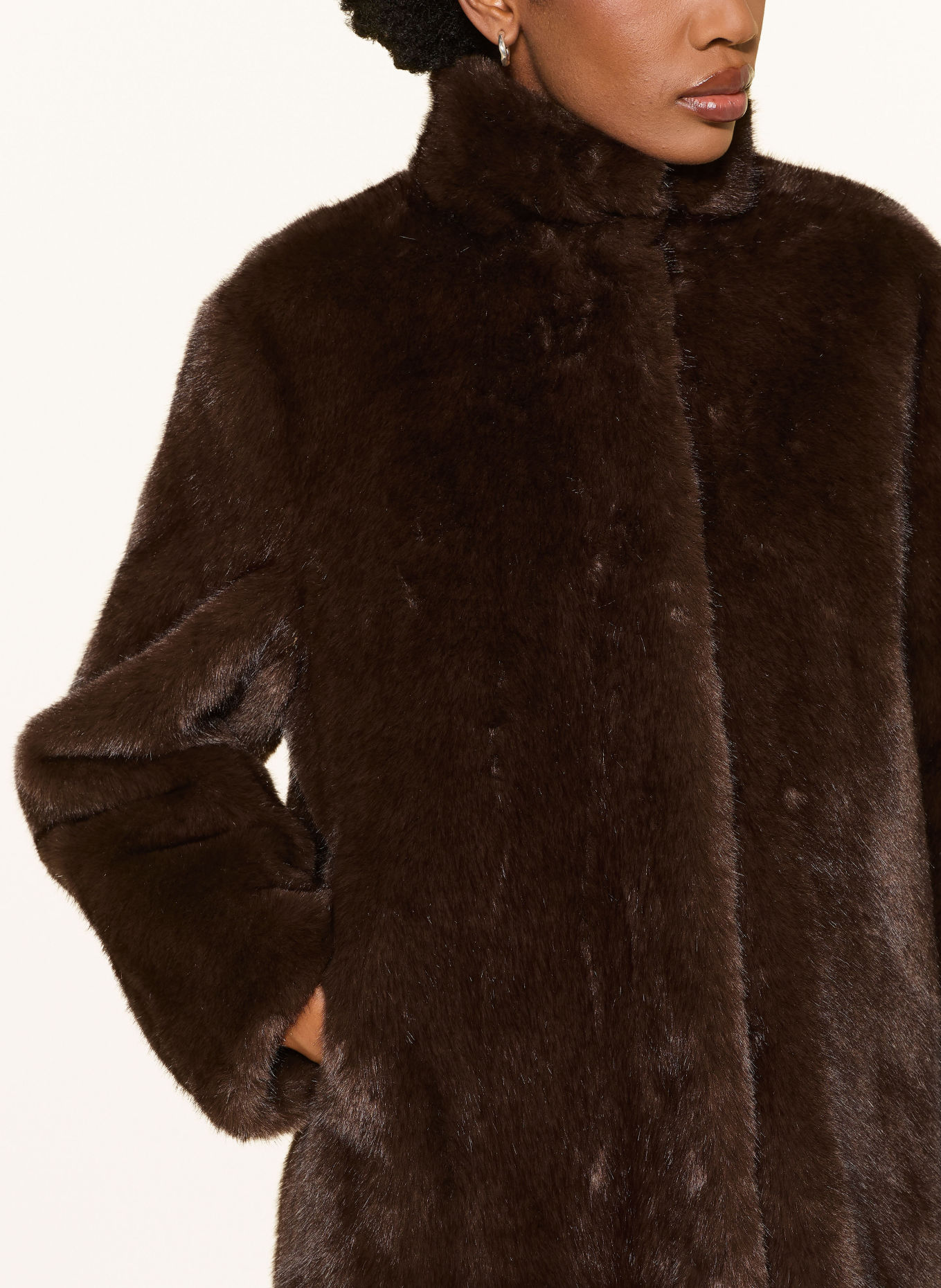 IQ STUDIO Faux Fur Coat: BROWN