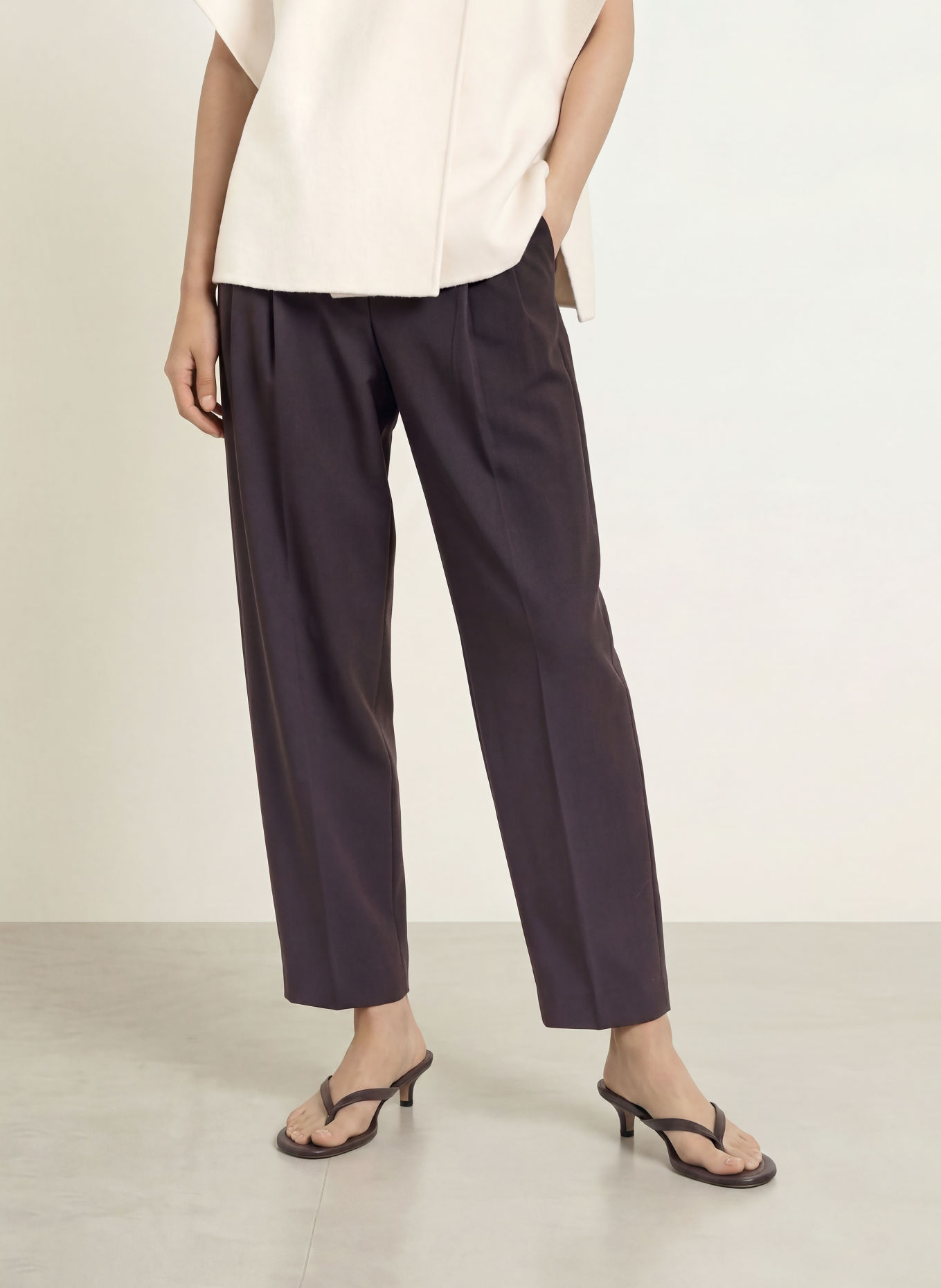 nine:inthe:morning GERDA 7/8-length trousers: DARK BROWN