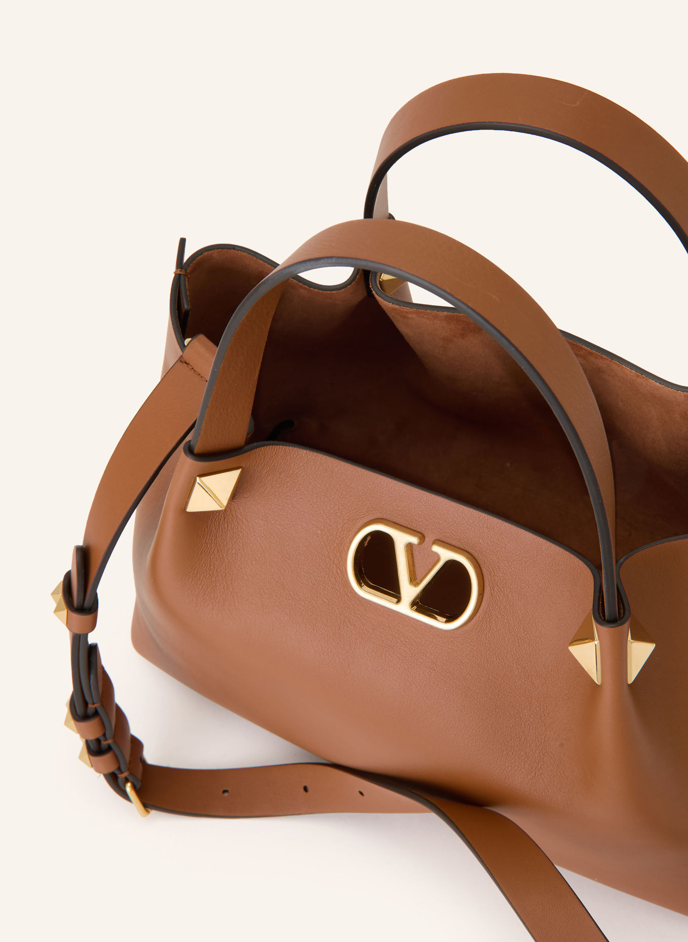 VALENTINO GARAVANI Handtas VLOGO SIGNATURE SMALL met studs: BRUIN / GOUD