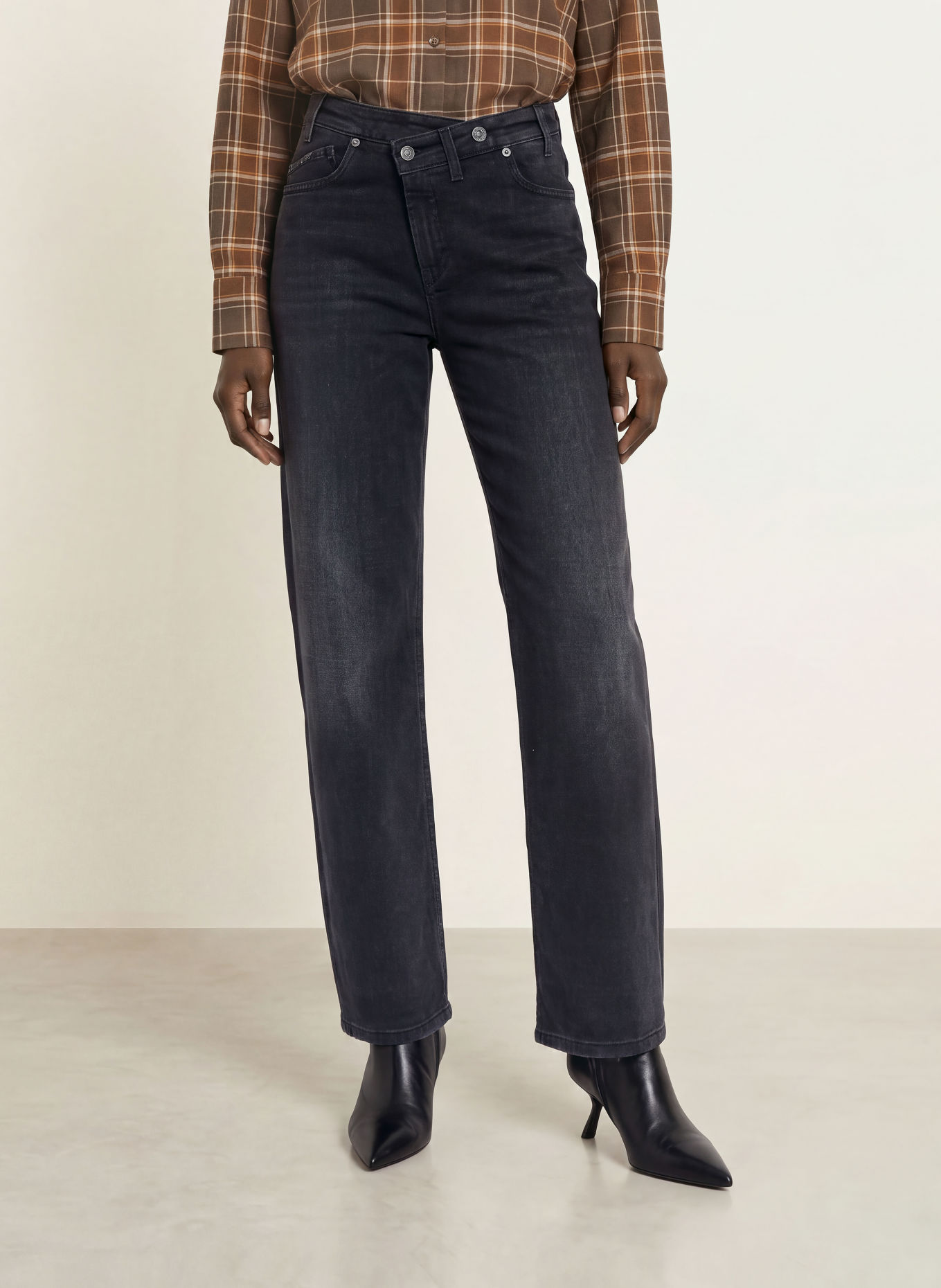 CAMBIO Wide leg jeans, baggy en asymmetrisch: 5138 urban jet wash