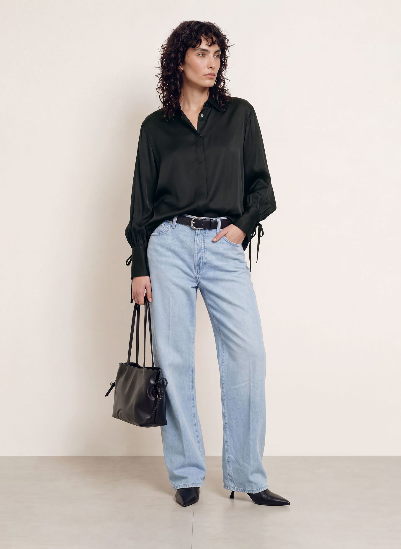 Soluzione Satin shirt blouse: BLACK