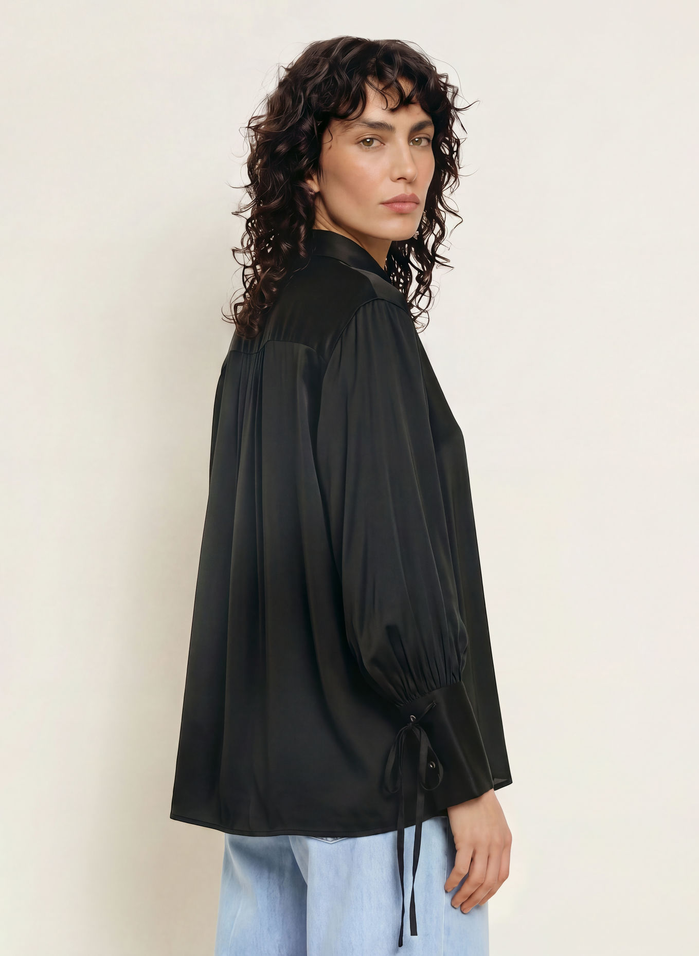 Soluzione Satin shirt blouse: BLACK