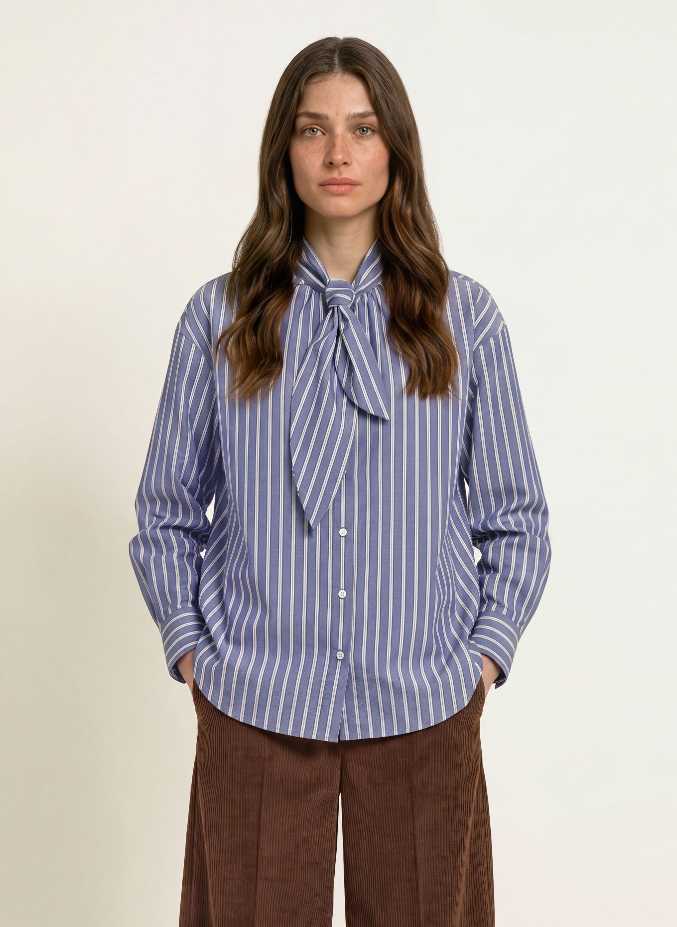 Soluzione Strikblouse: BLAUW / BEIGE / WIT