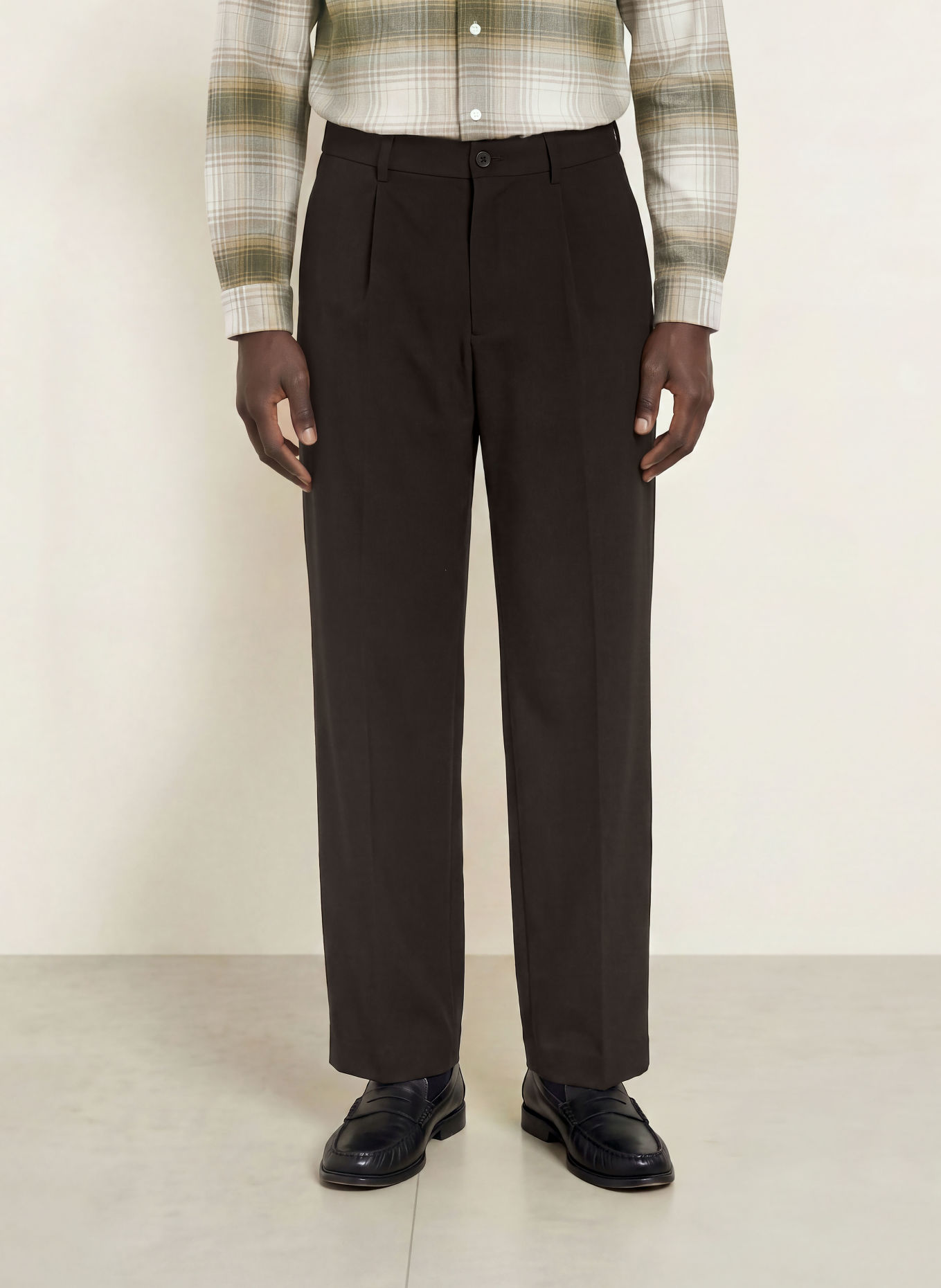 PAUL Chino coupe large: NOIR