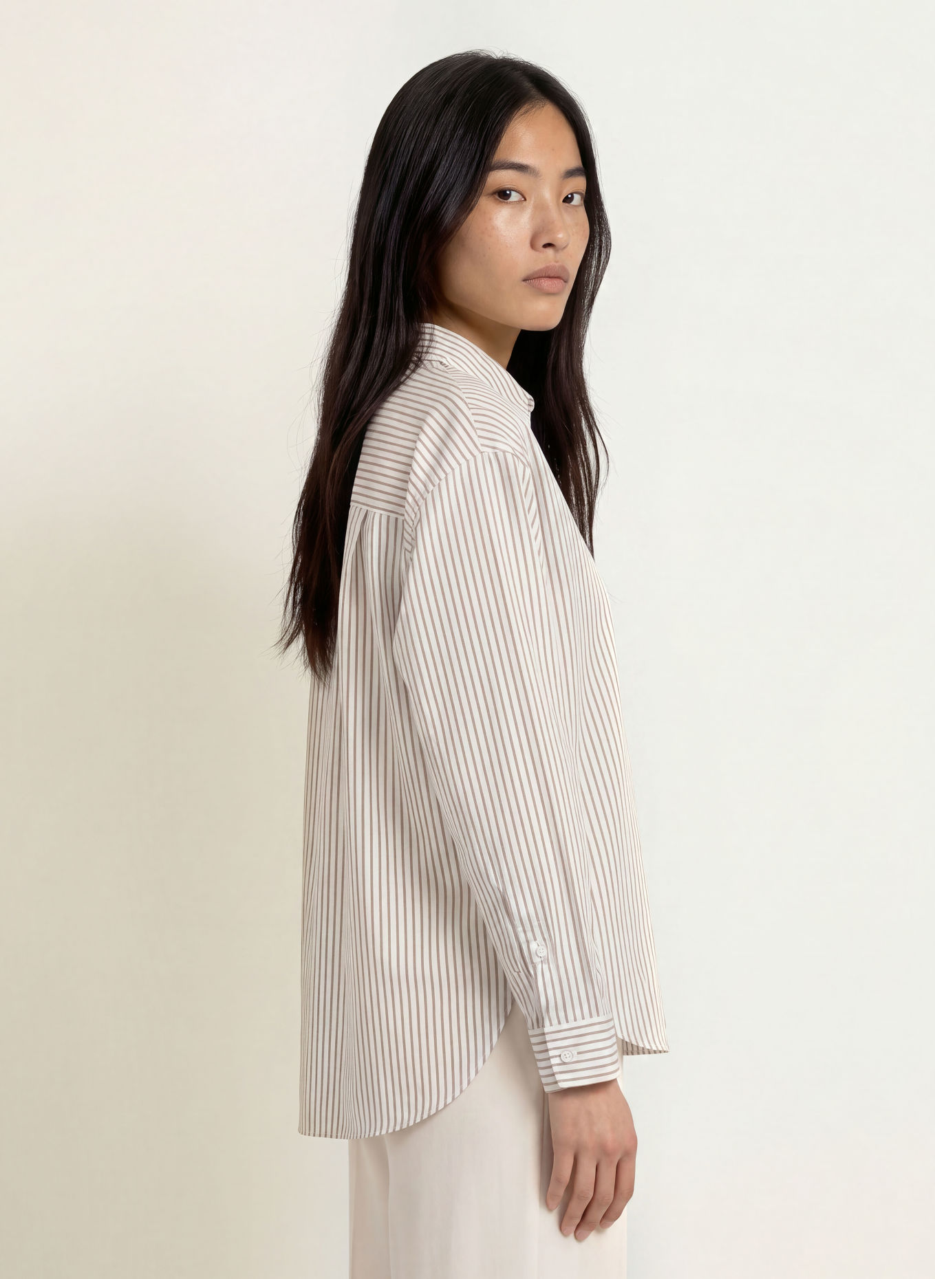 CINQUE Skjortebluse CITARINA: HVID / KHAKI / SORT