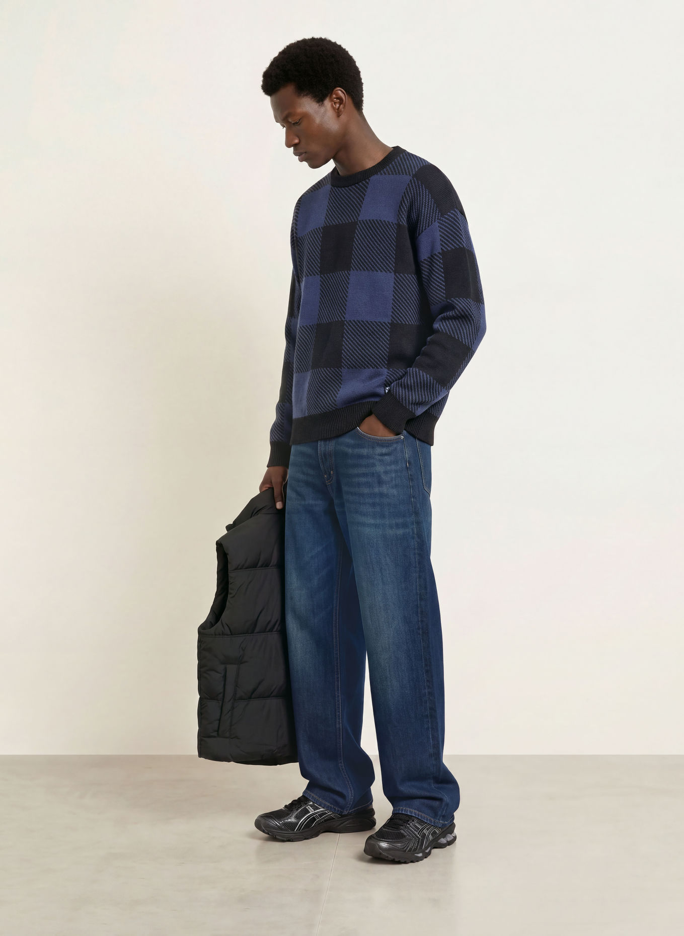 HUGO Trui STUVEE: ZWART / DONKERBLAUW