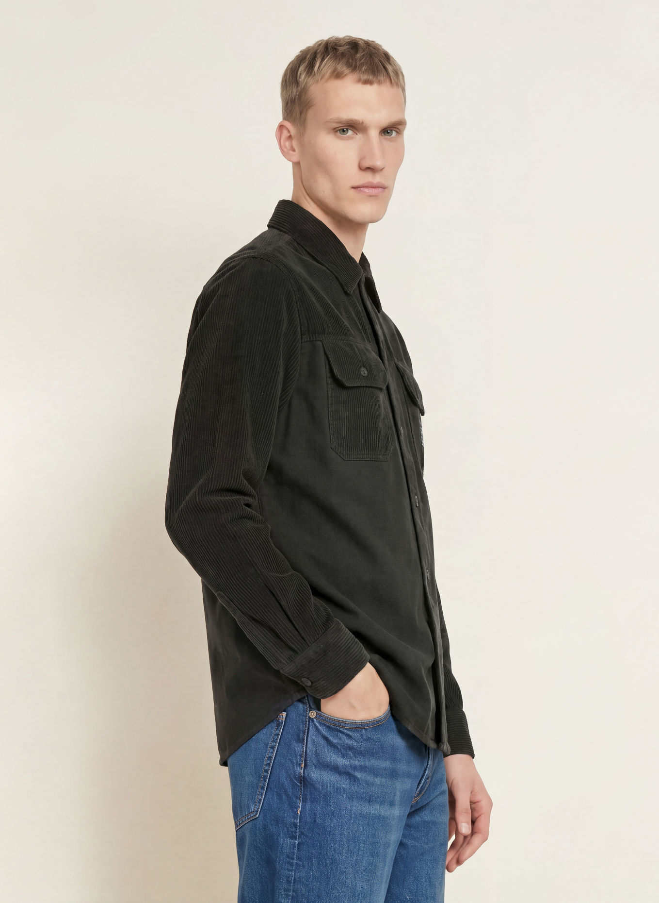 HUGO EBRIN Regular Fit Corduroy Shirt in a blend of materials: BLACK / BLUE