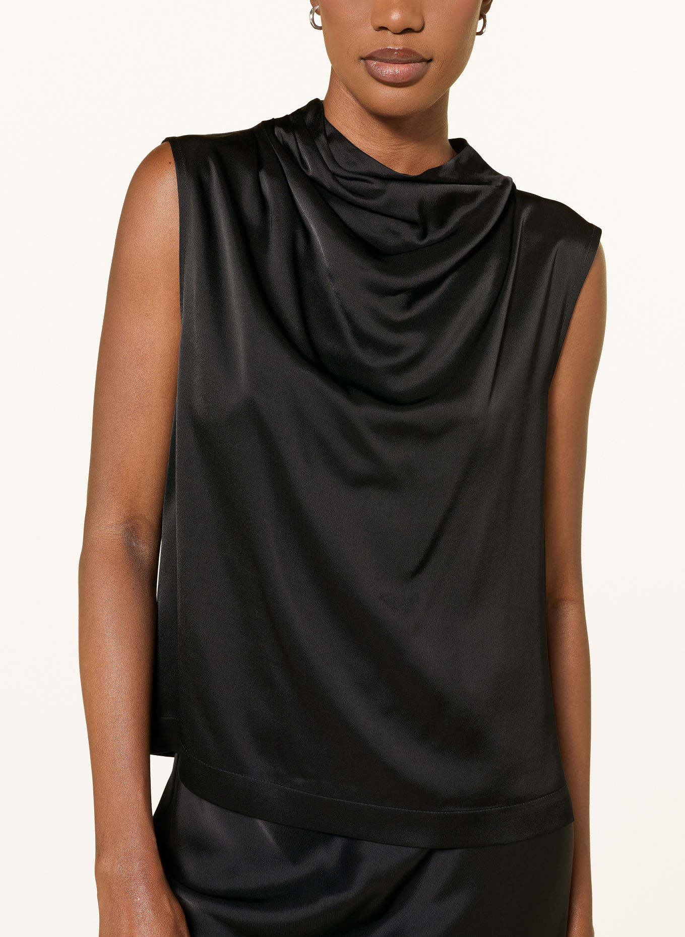 ottod'ame Blusentop aus Satin: SCHWARZ