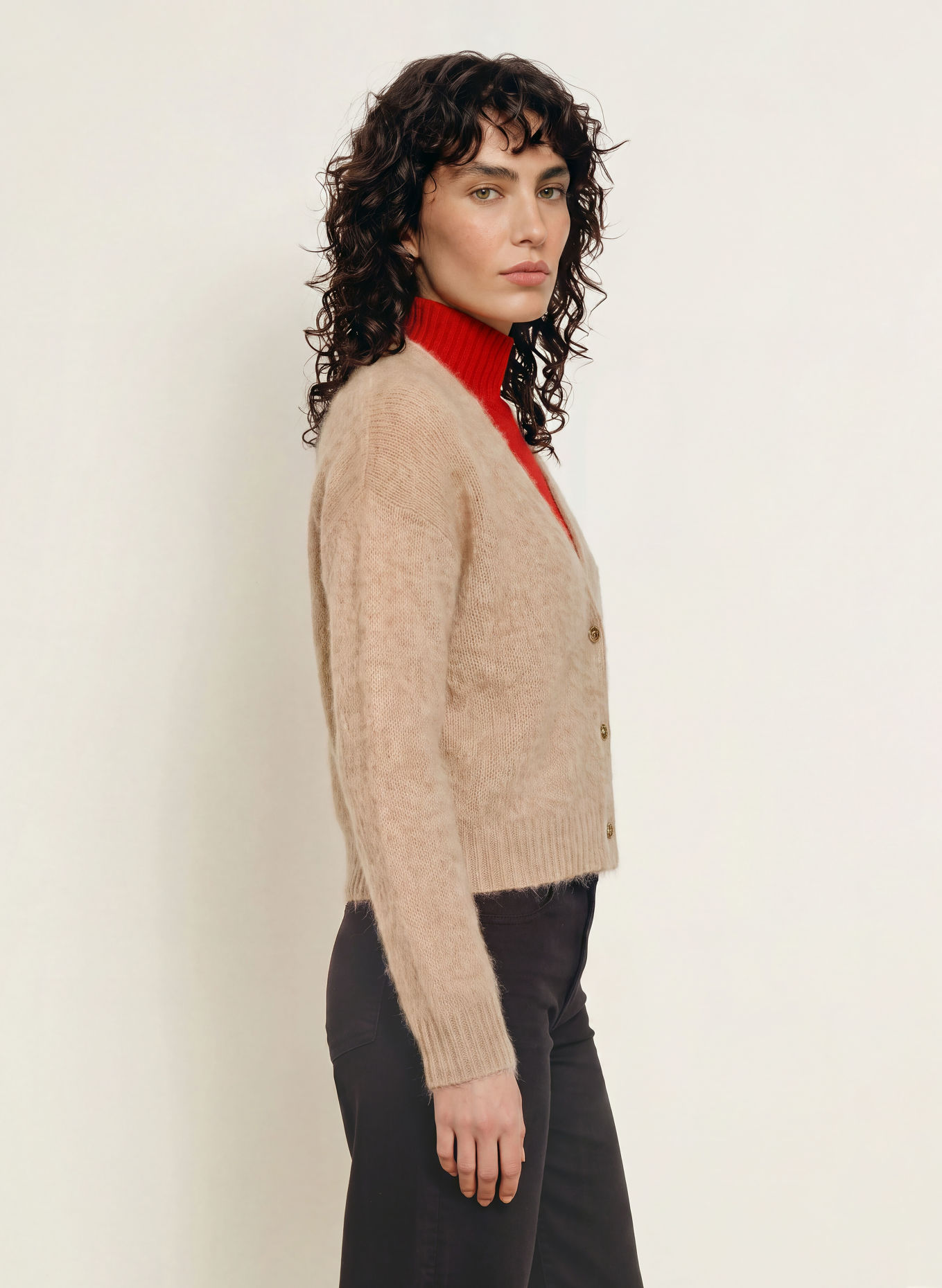 HEMISPHERE Gilet en cachemire: BEIGE