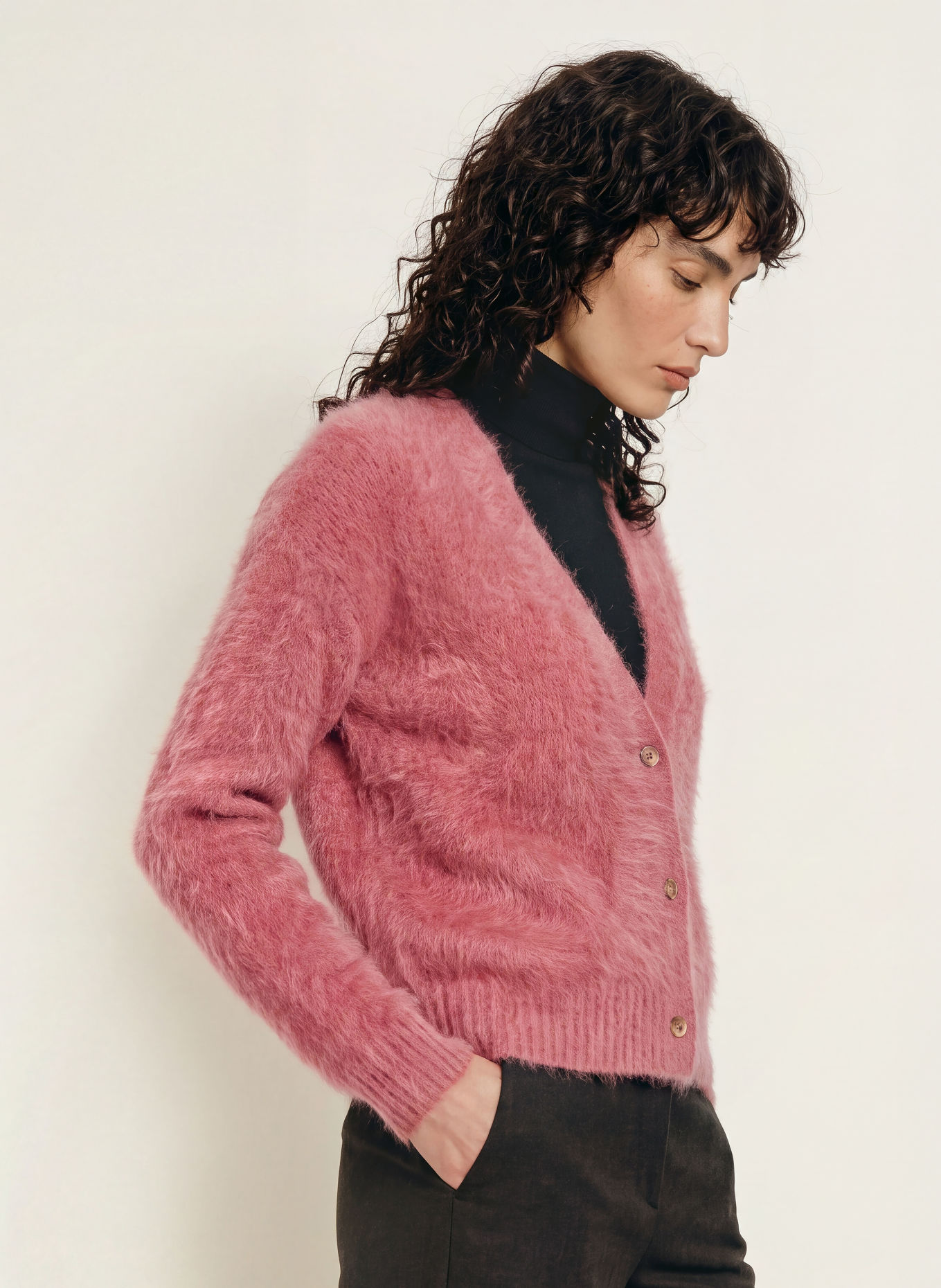 HEMISPHERE Cashmere Cardigan: RED
