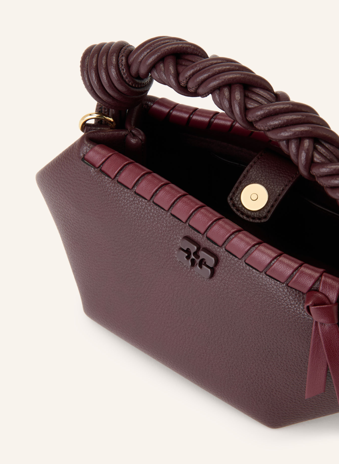 GANNI Handtasche BOU MINI: DUNKELROT / GOLD