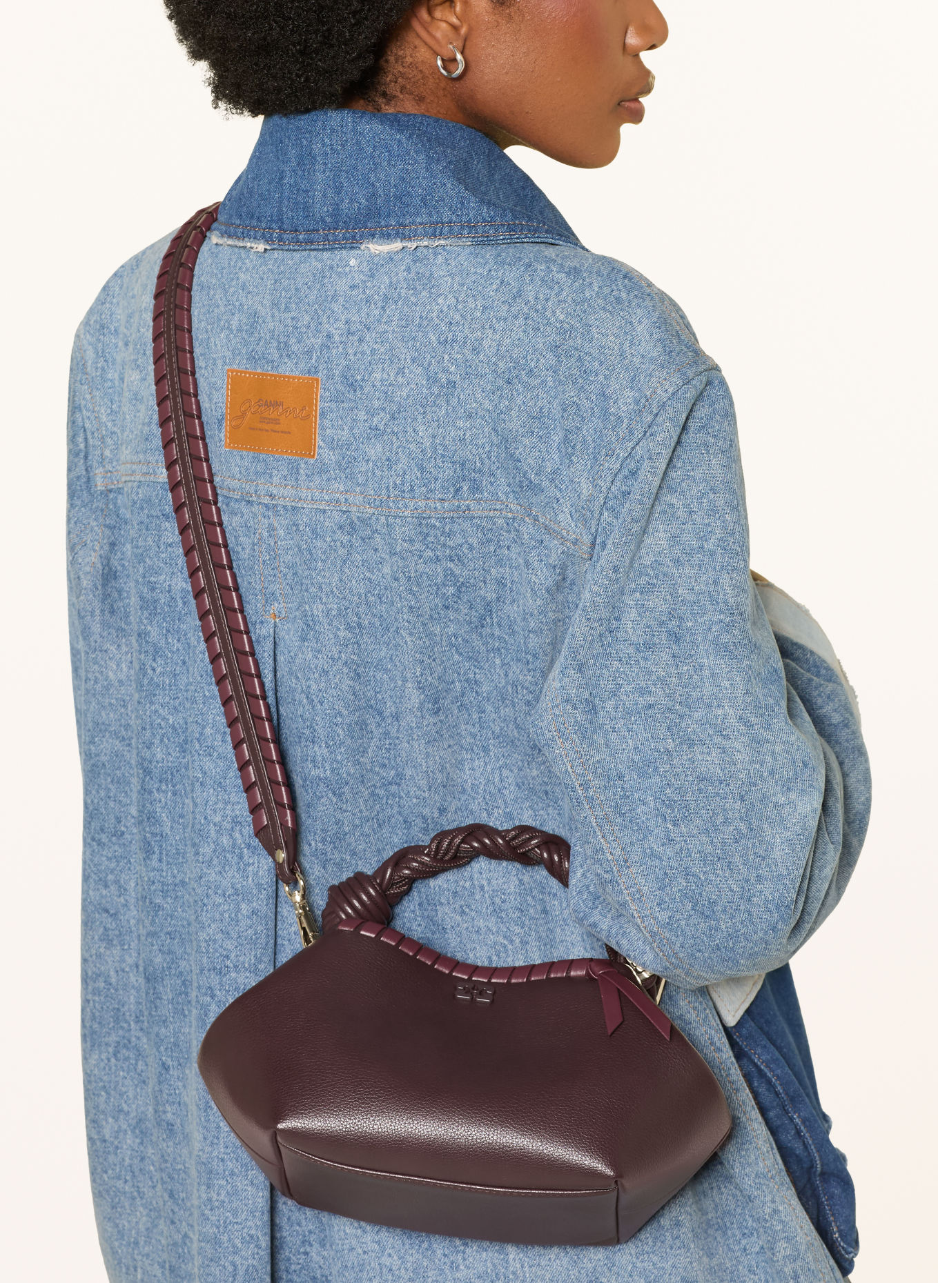 GANNI Handtas BOU SMALL: MARRON FONCÉ / GOUD