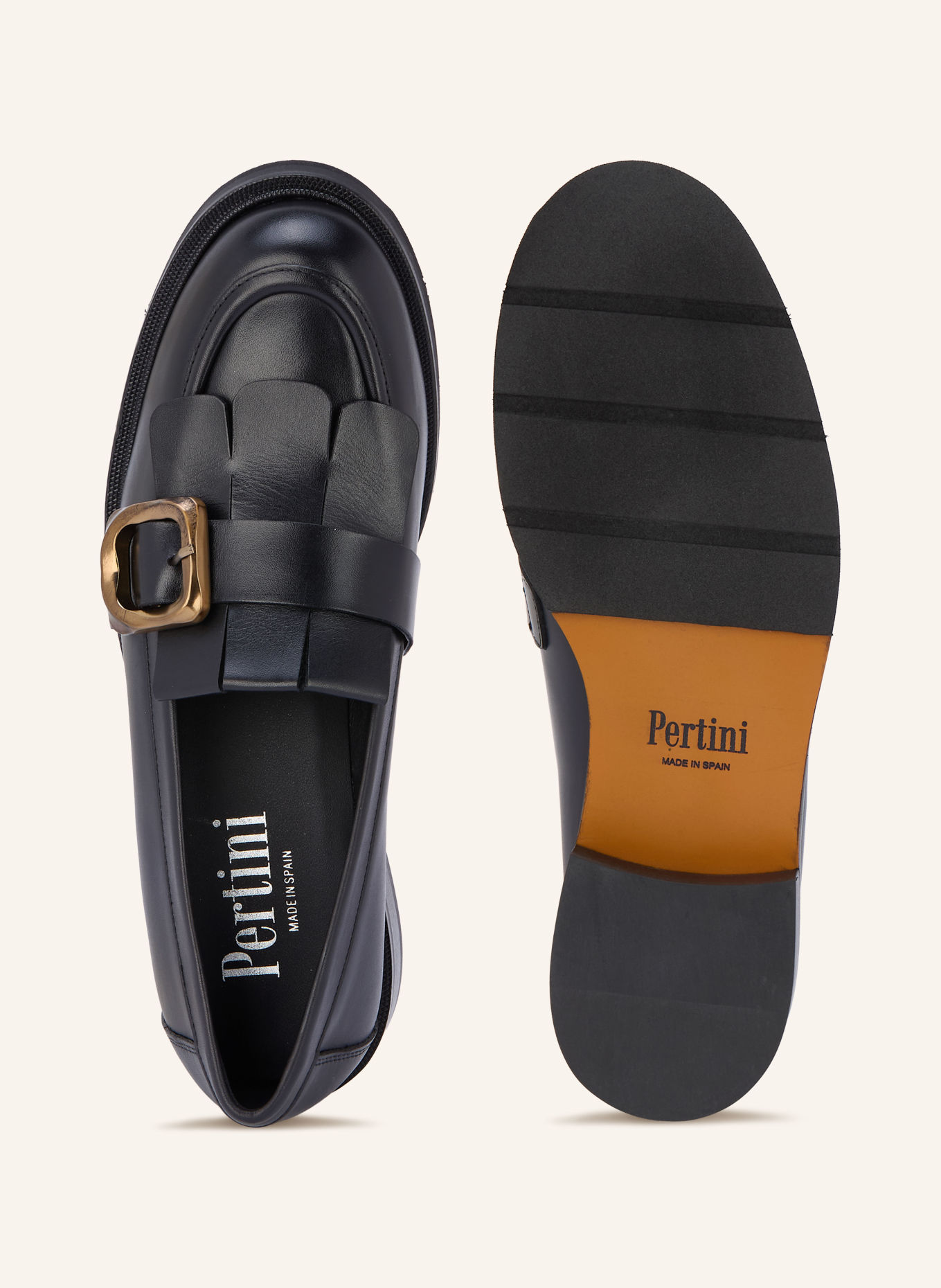 Pertini Loafers: ZWART
