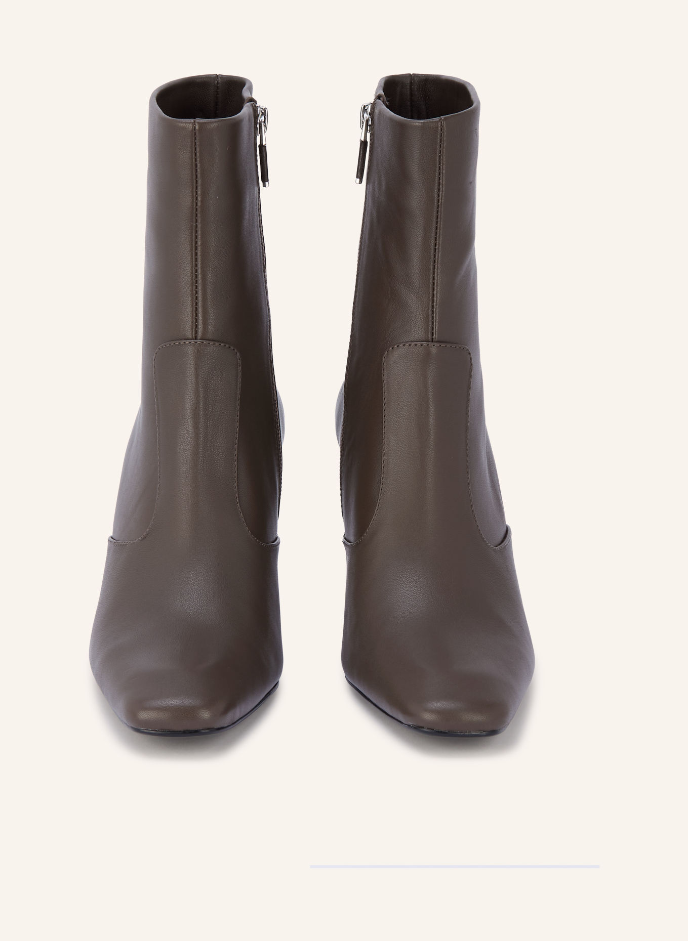 Lola Cruz Bottines: TAUPE
