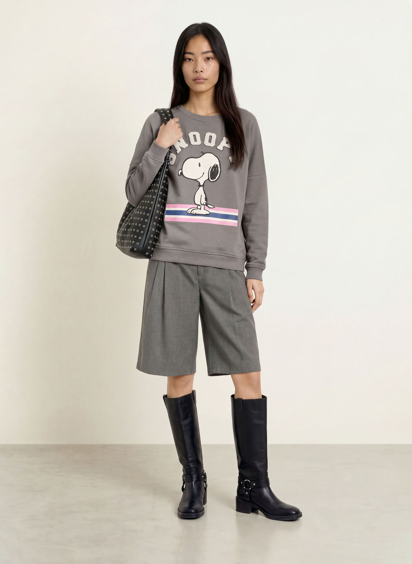 CODELLO Oversized Sweatshirt: GRAY / ECRU / PINK
